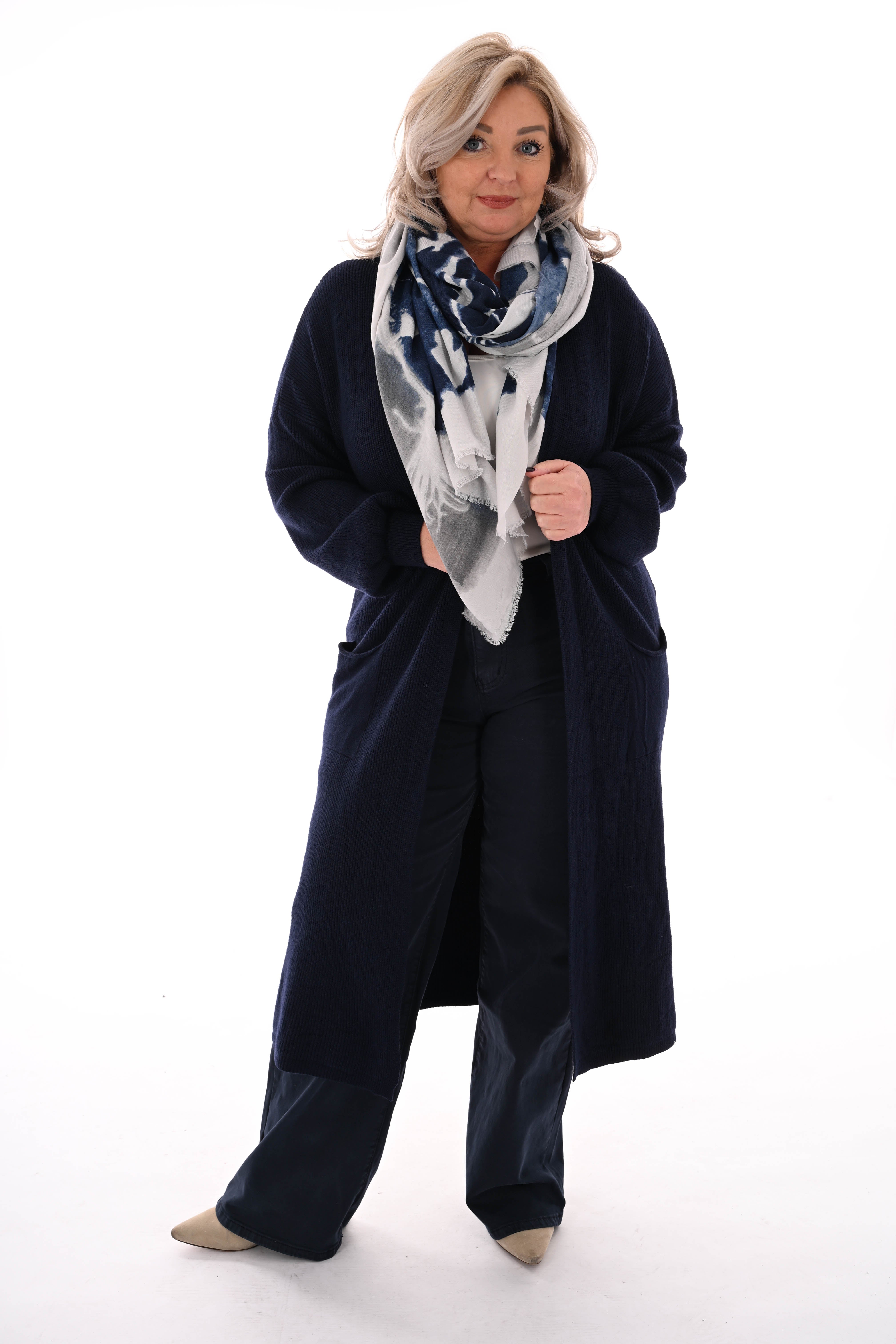 Gebreid vest pofmouwen marineblauw