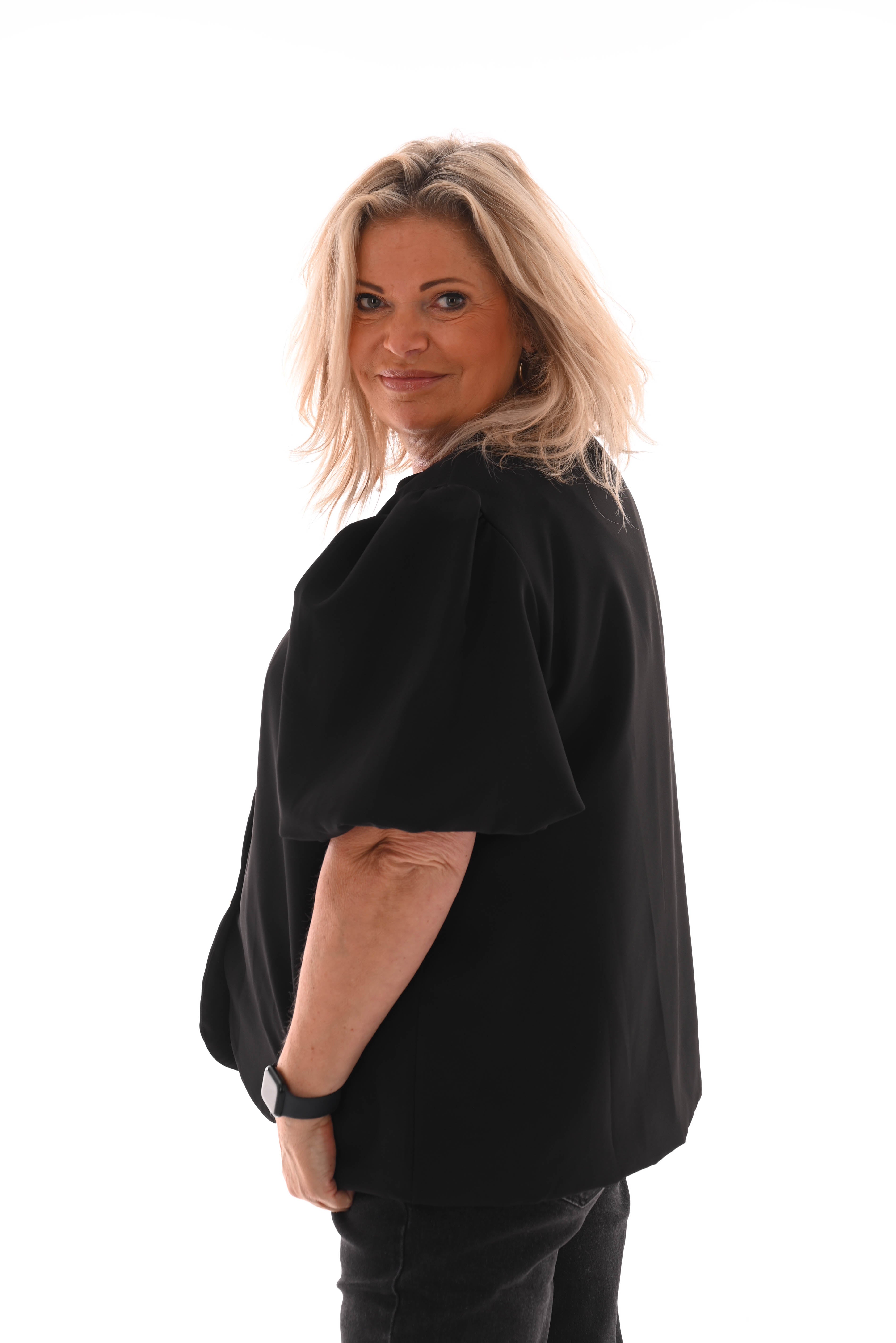 Blazer korte pofmouwen met knopen zwart