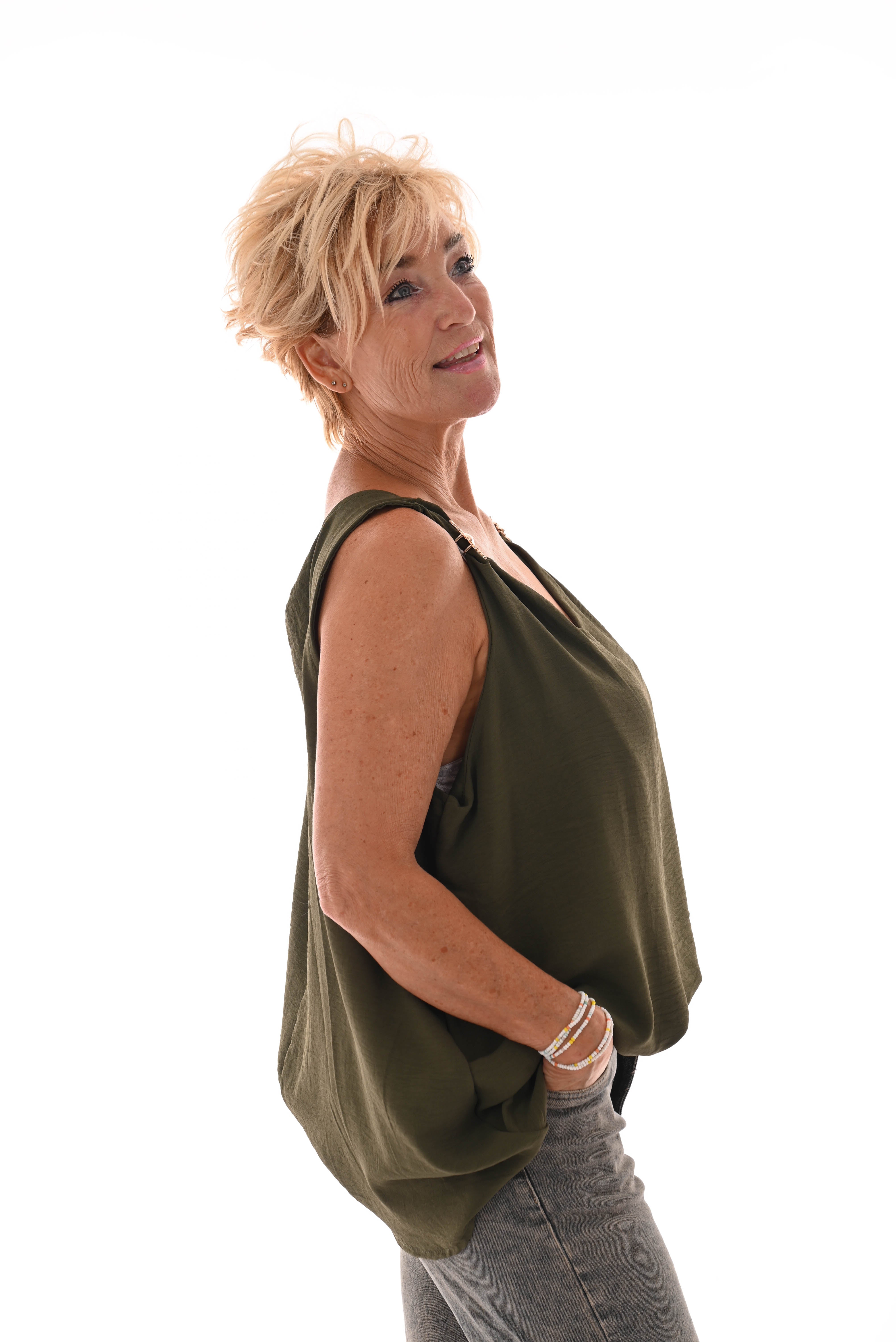 Top mouwloos zon detail olijfgroen