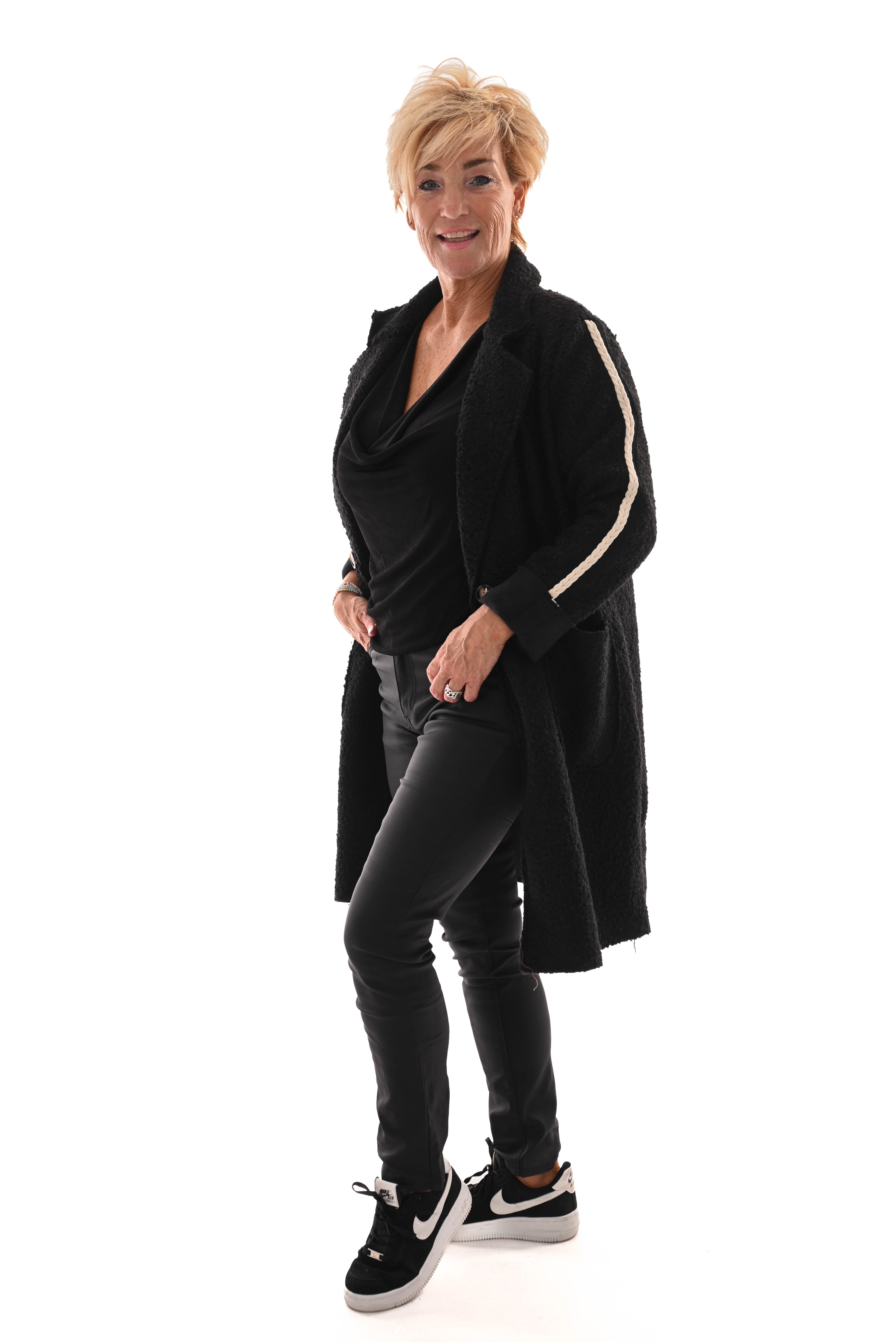 Half lange boucle jas strepen zwart