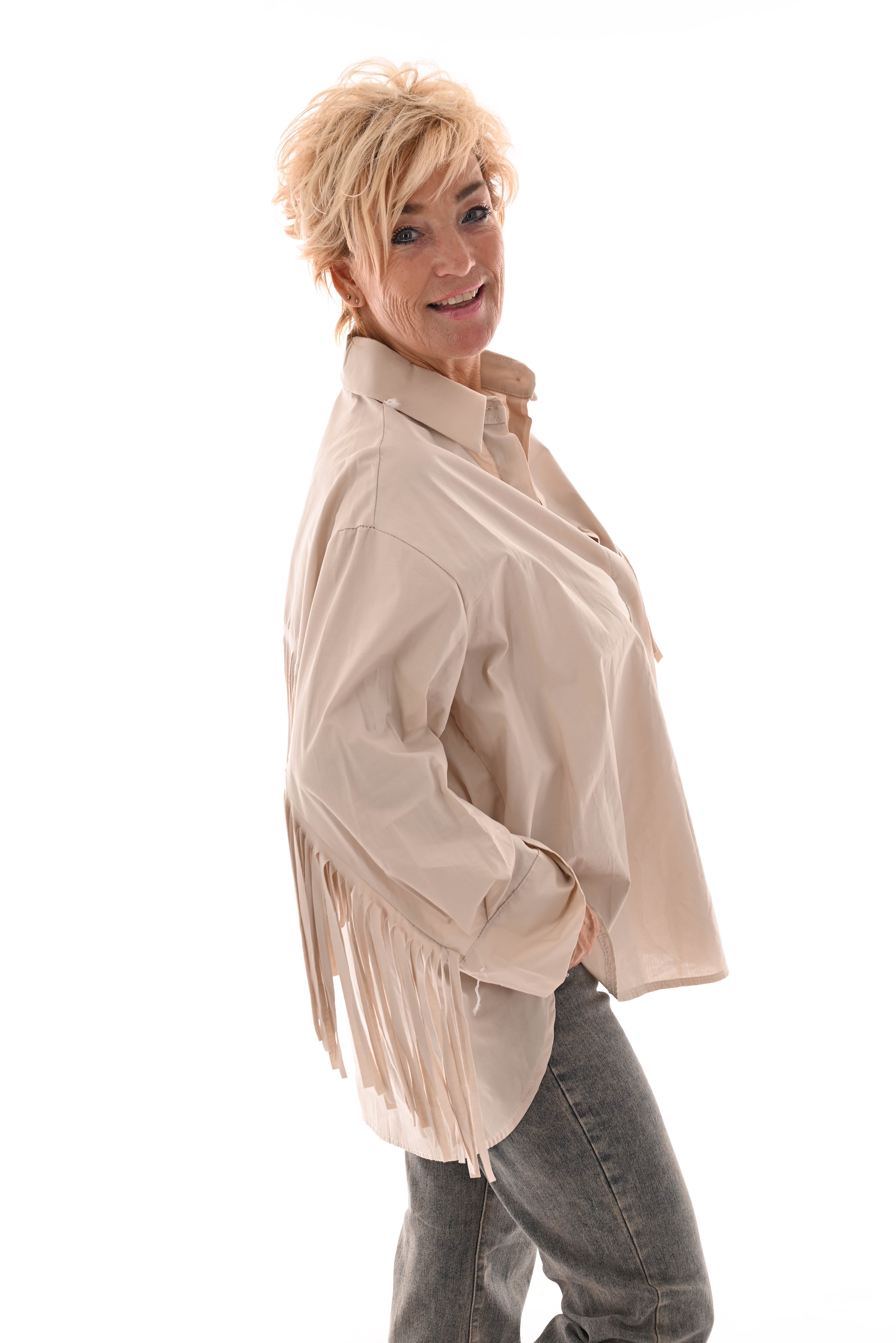 Blouse franjes met borstzak beige