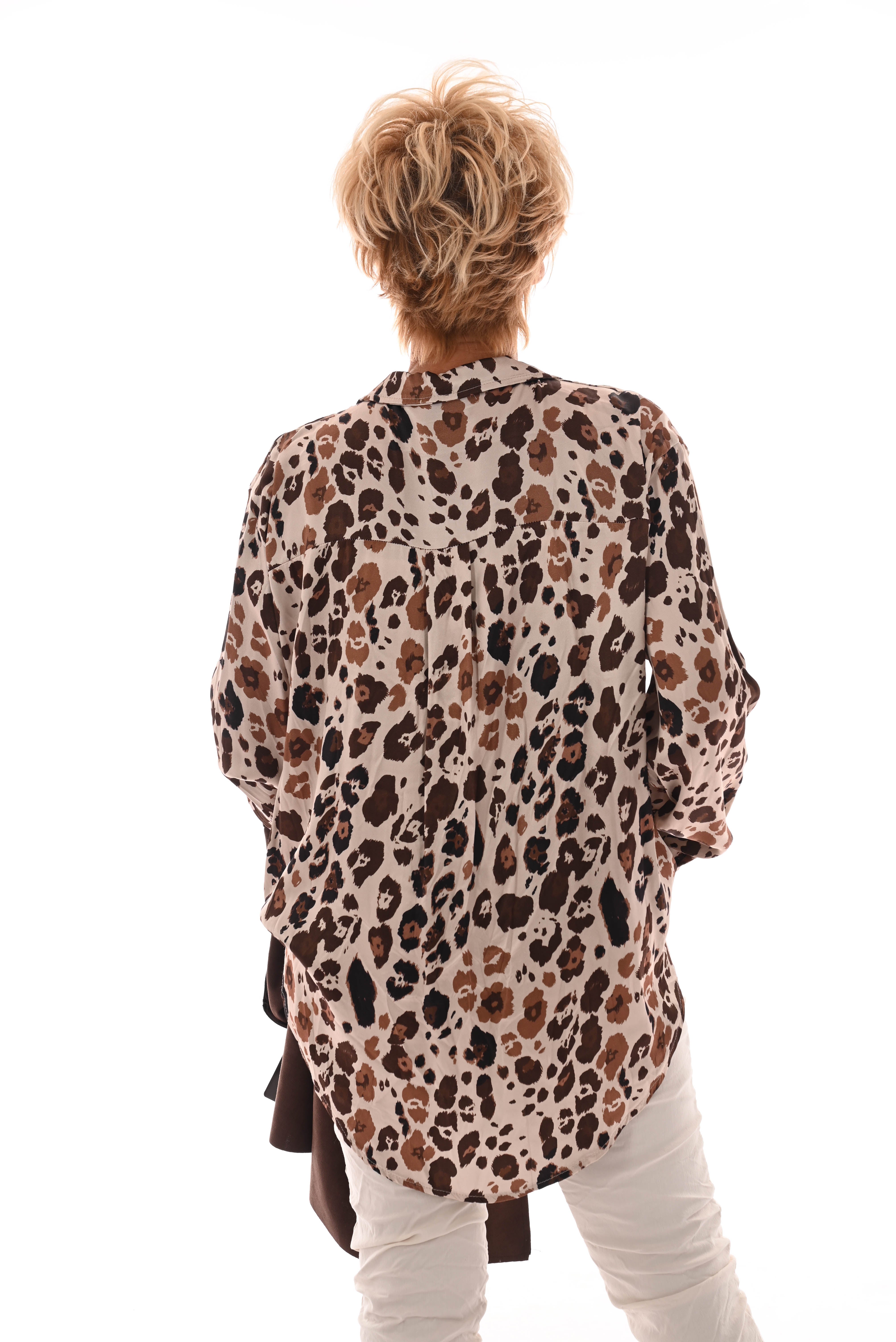 Doorknoop blouse panterprint roomwit/bruin