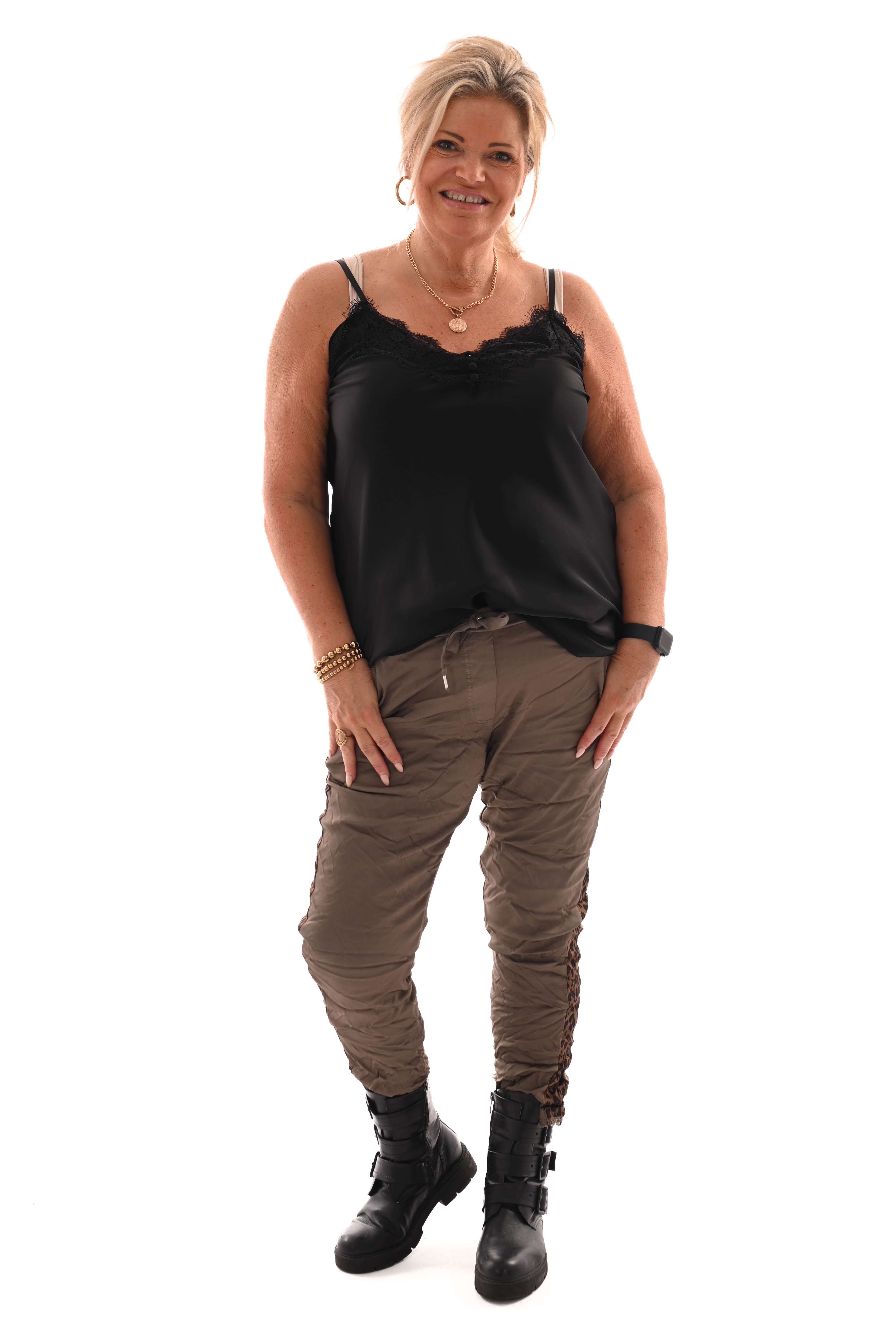 Silky stretchbroek panterbies taupe