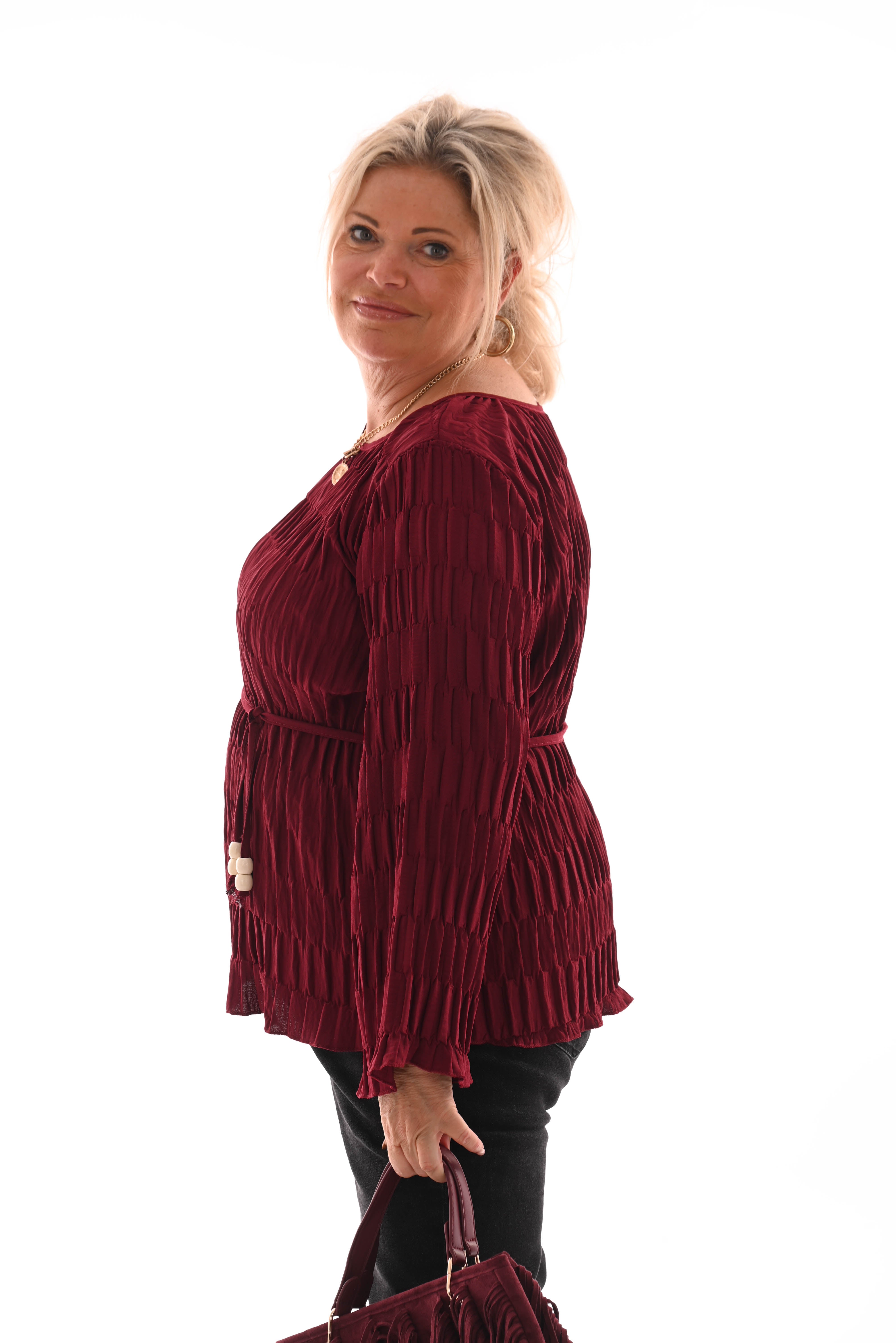 Top lange mouwen structuur ceintuur bordeaux