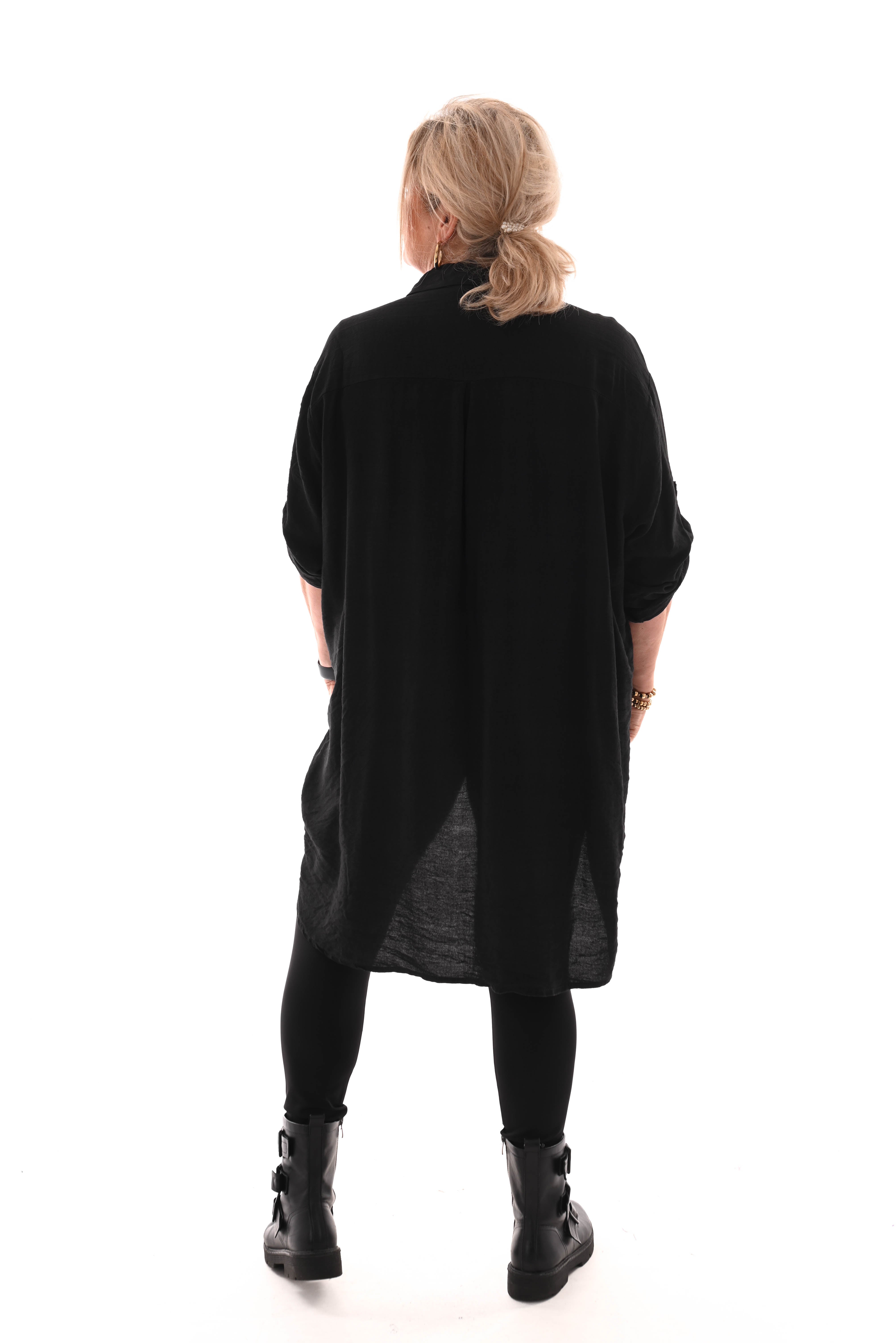 Doorknoop blouse crepe ophaalmouwen zwart