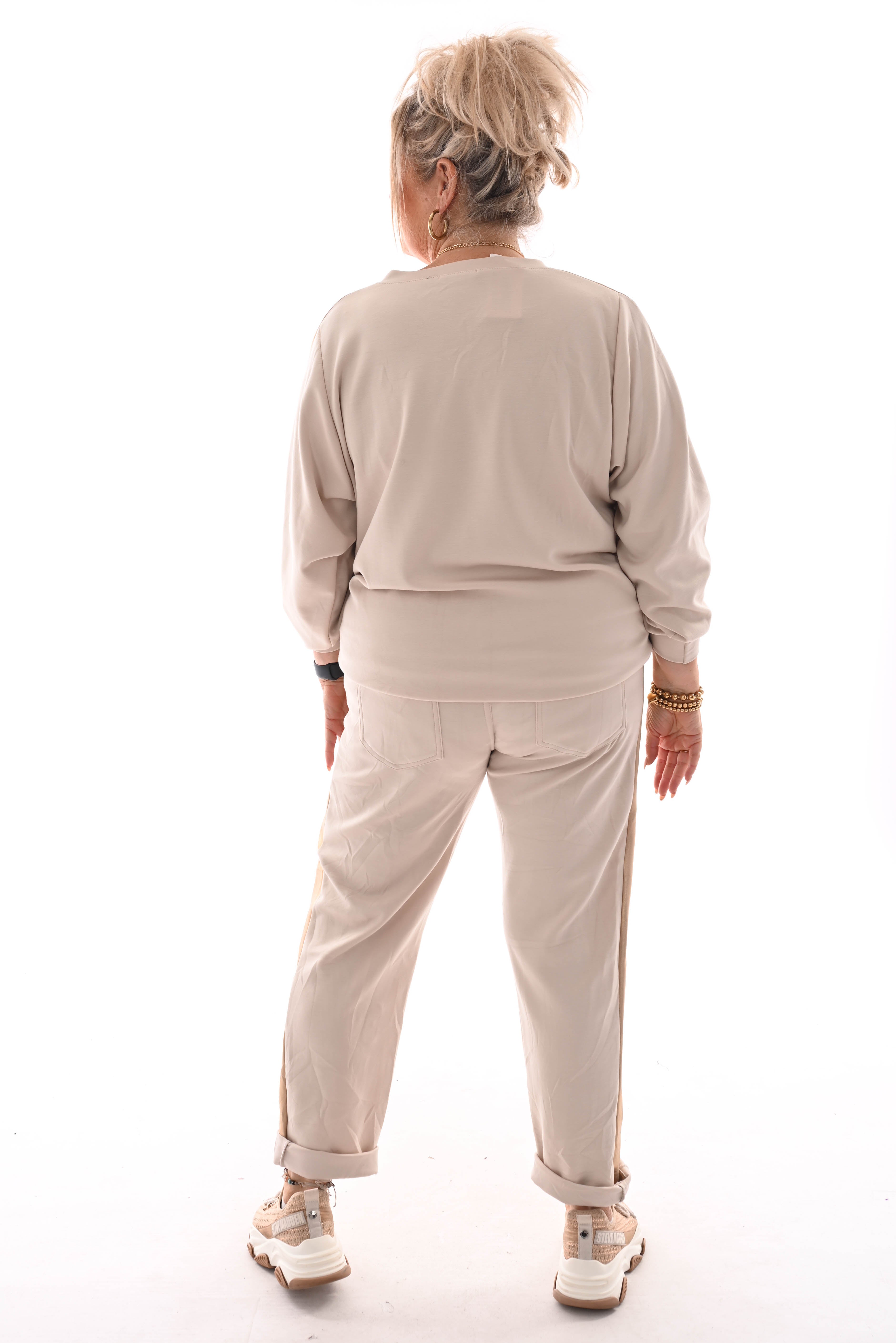 Tweedelig pak dieren mix gouden bies comfy beige