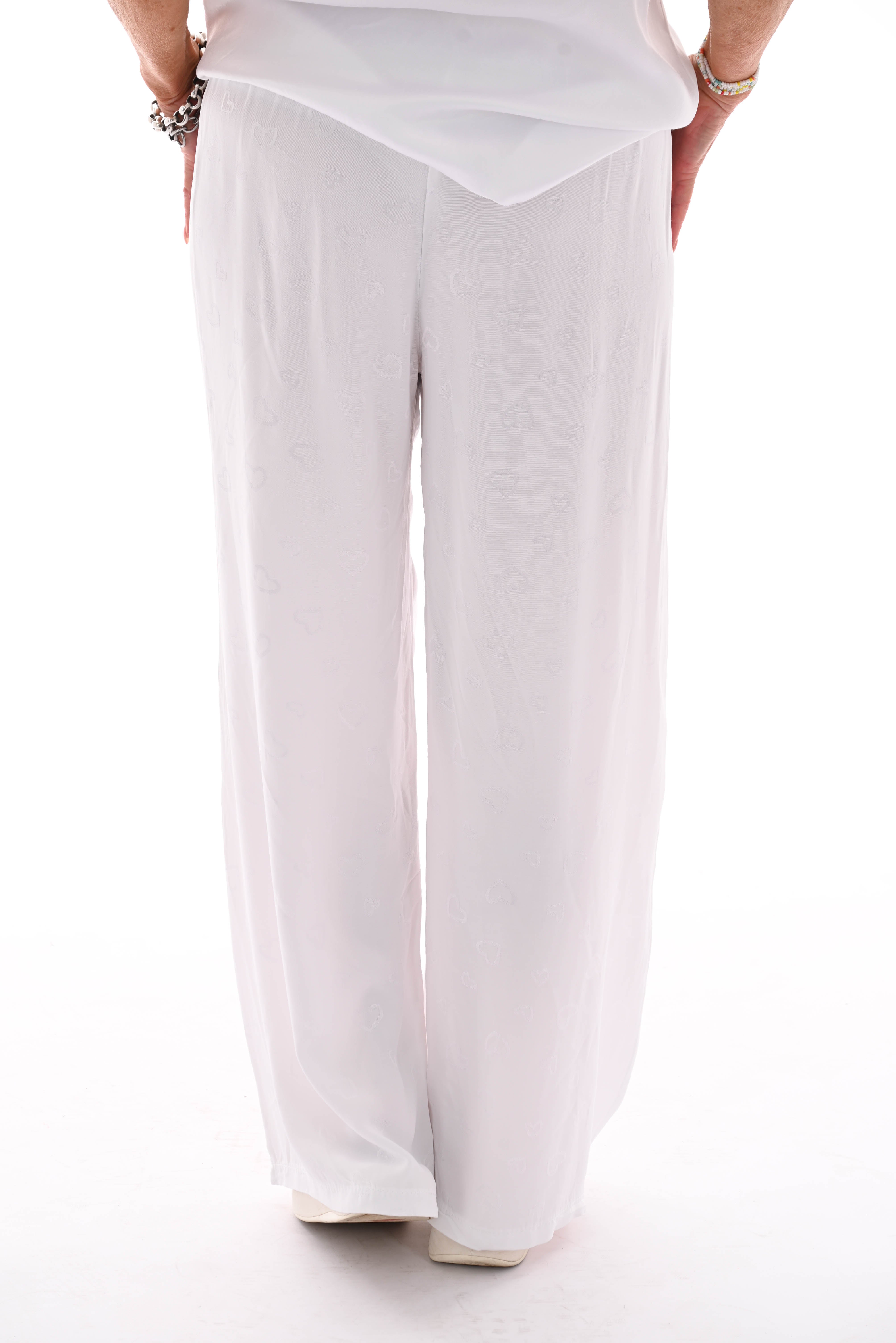 Wijde broek hartjes roomwit