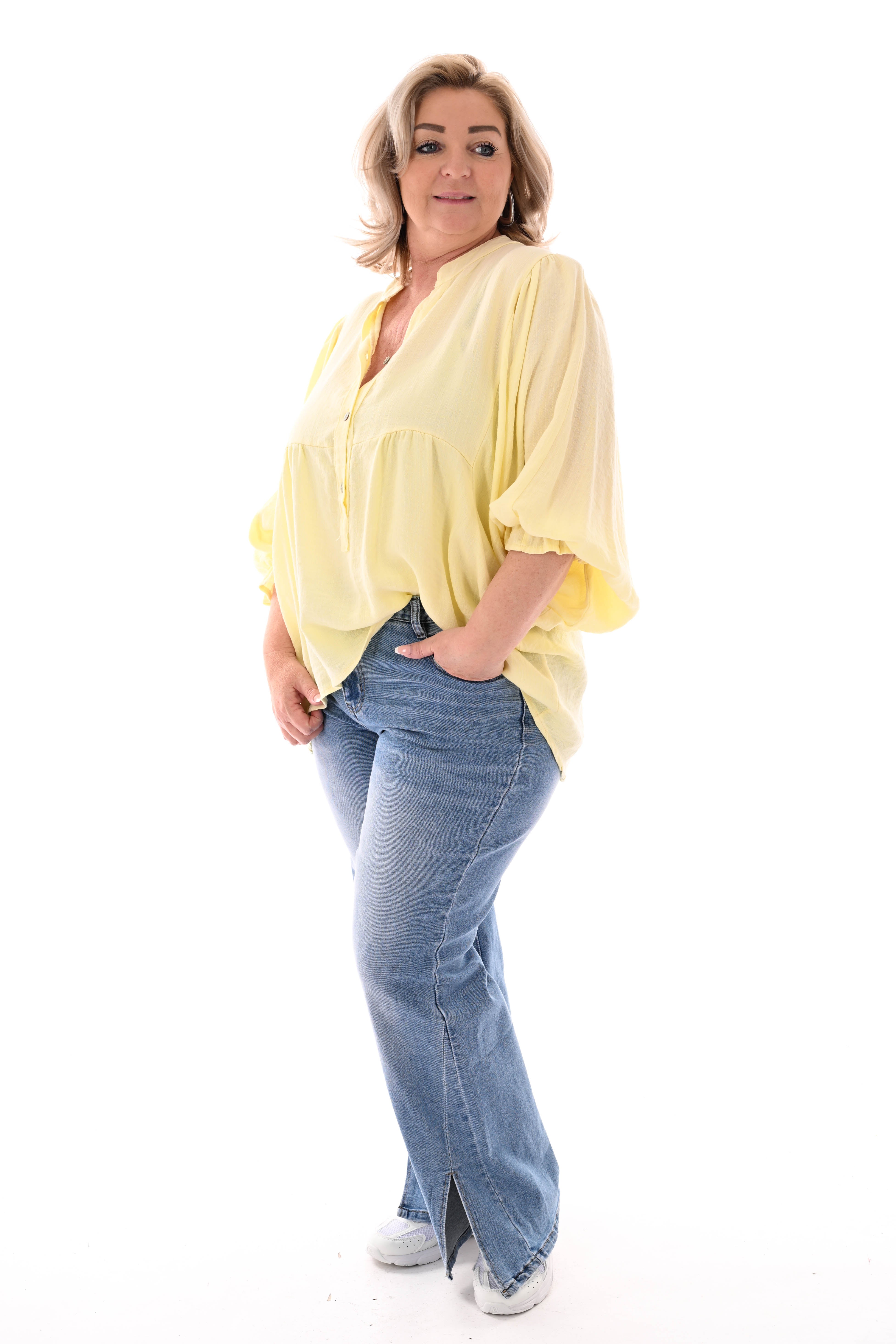 Blouse 3/4e vleermuismouw lichtgeel