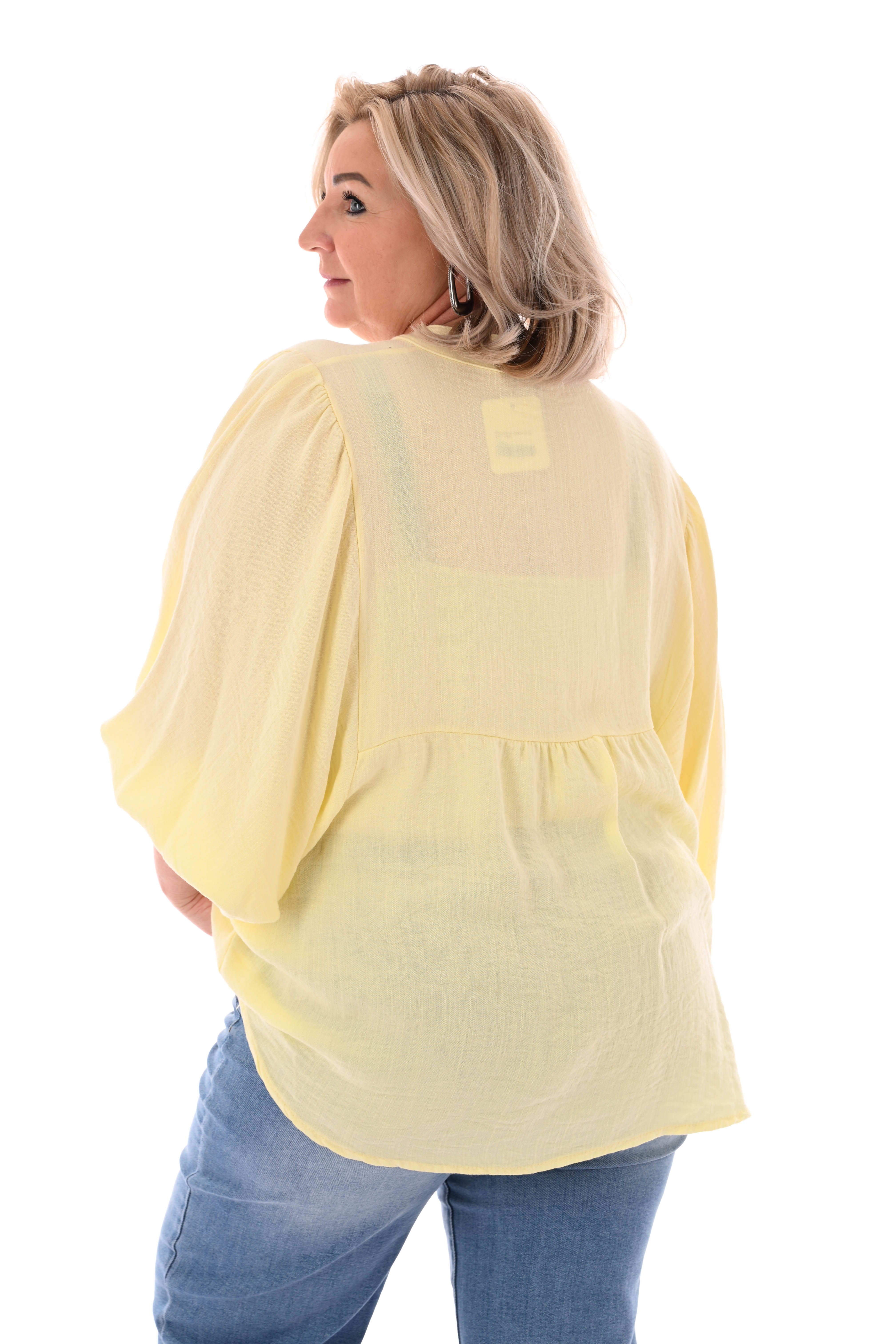 Blouse 3/4e vleermuismouw lichtgeel