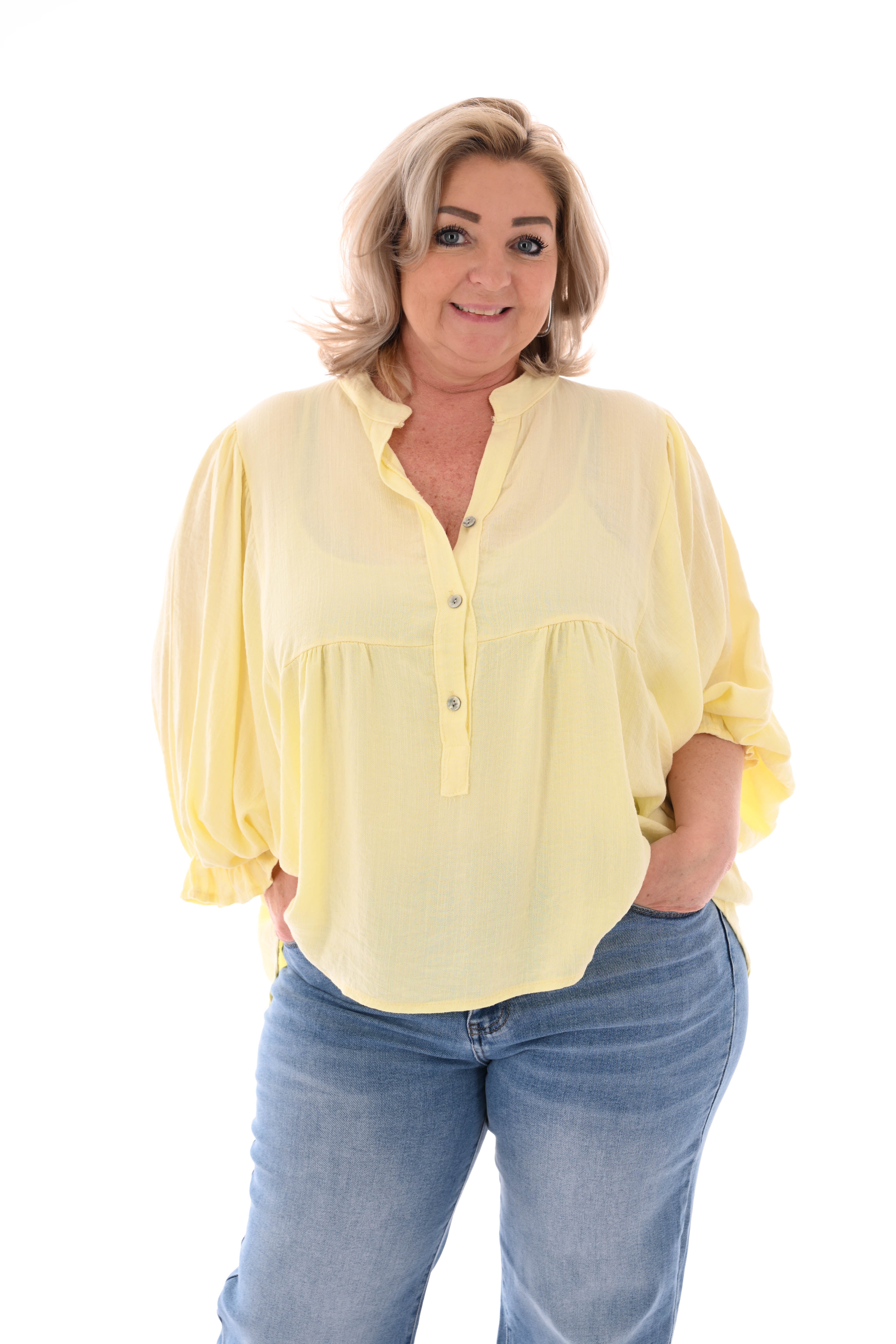 Blouse 3/4e vleermuismouw lichtgeel