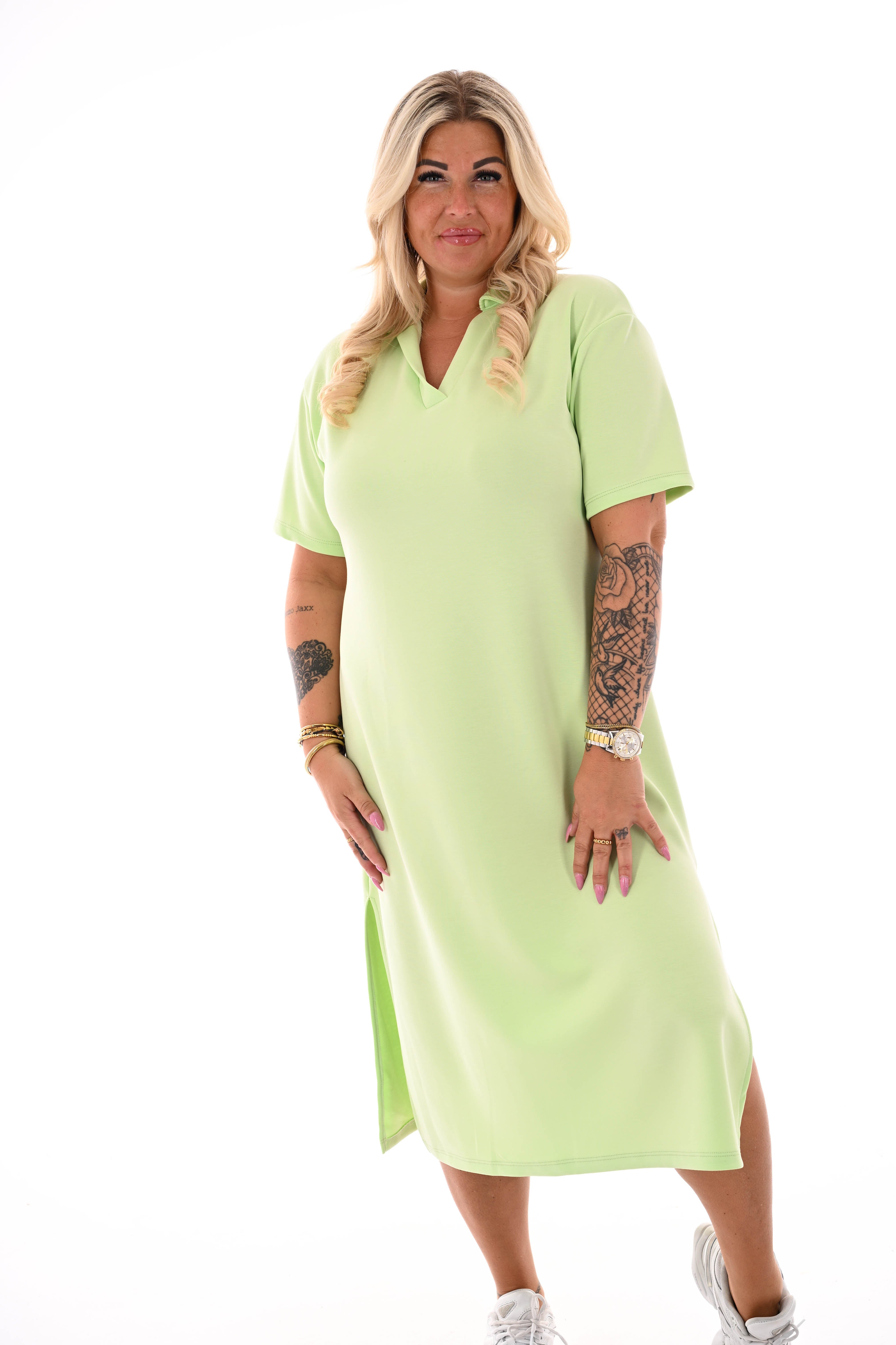 Sweaterdress korte mouwen v-hals met kraag lichtgroen