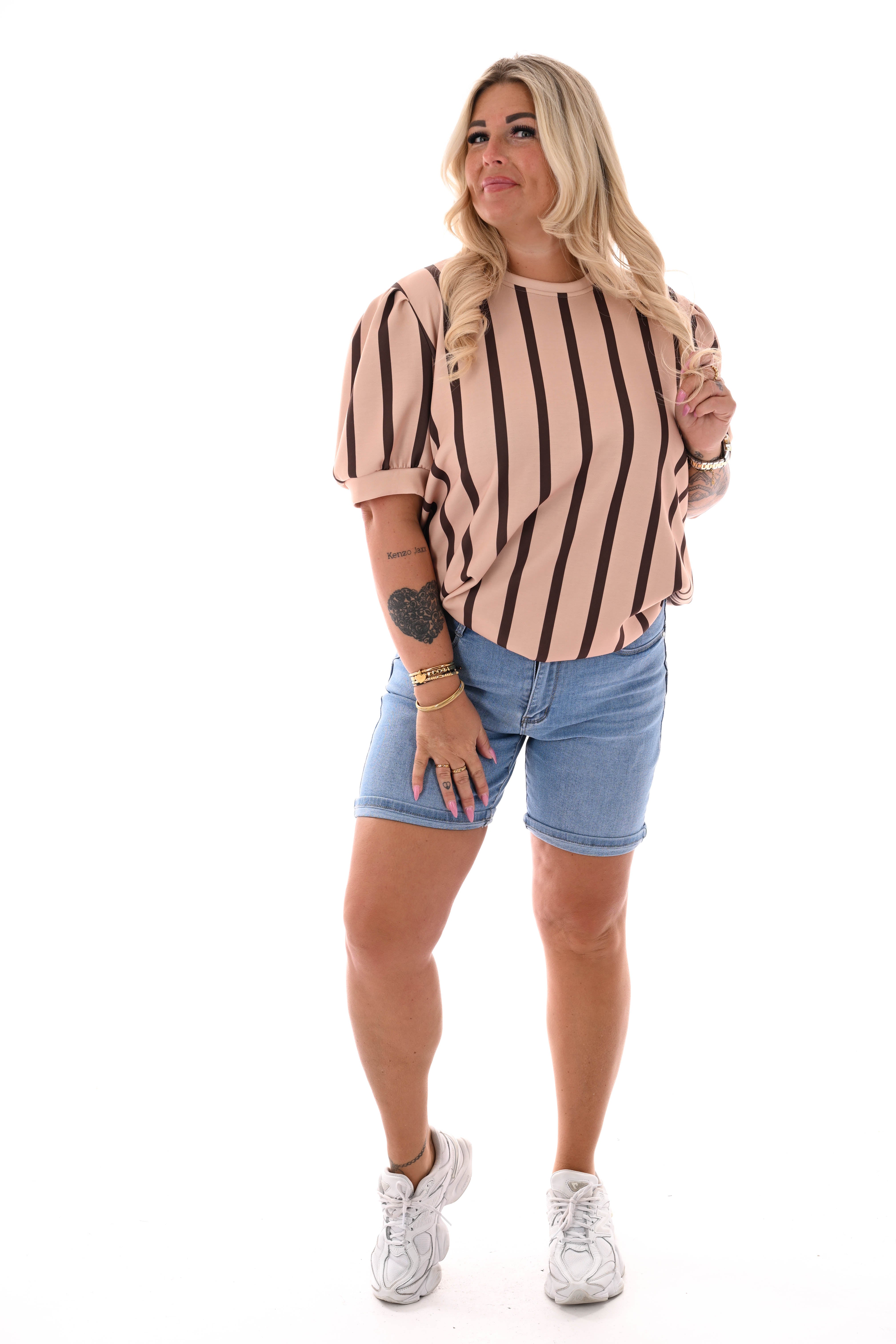 Sweater korte pofmouwen streep camel