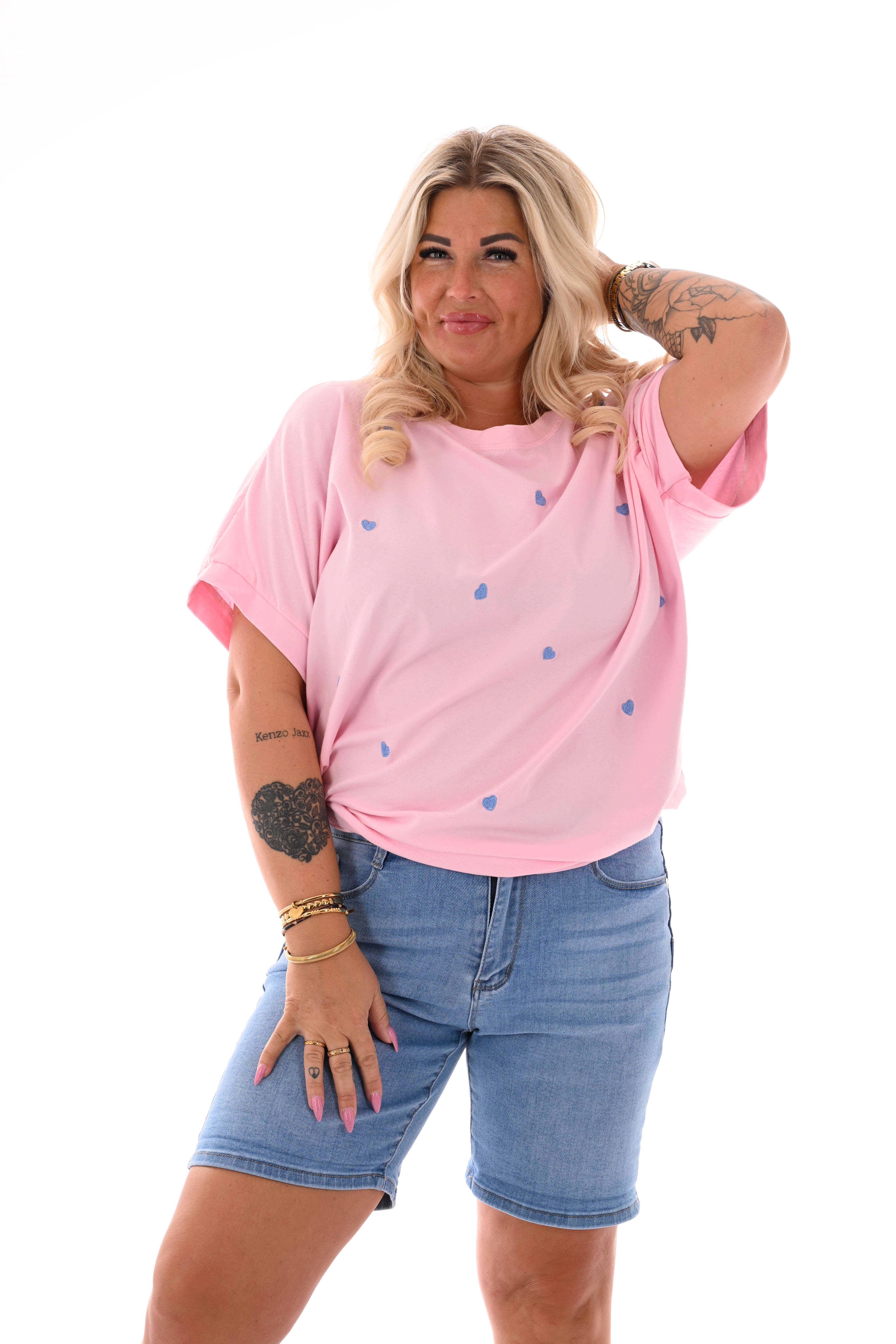 T-shirt kleine hartjes lichtroze