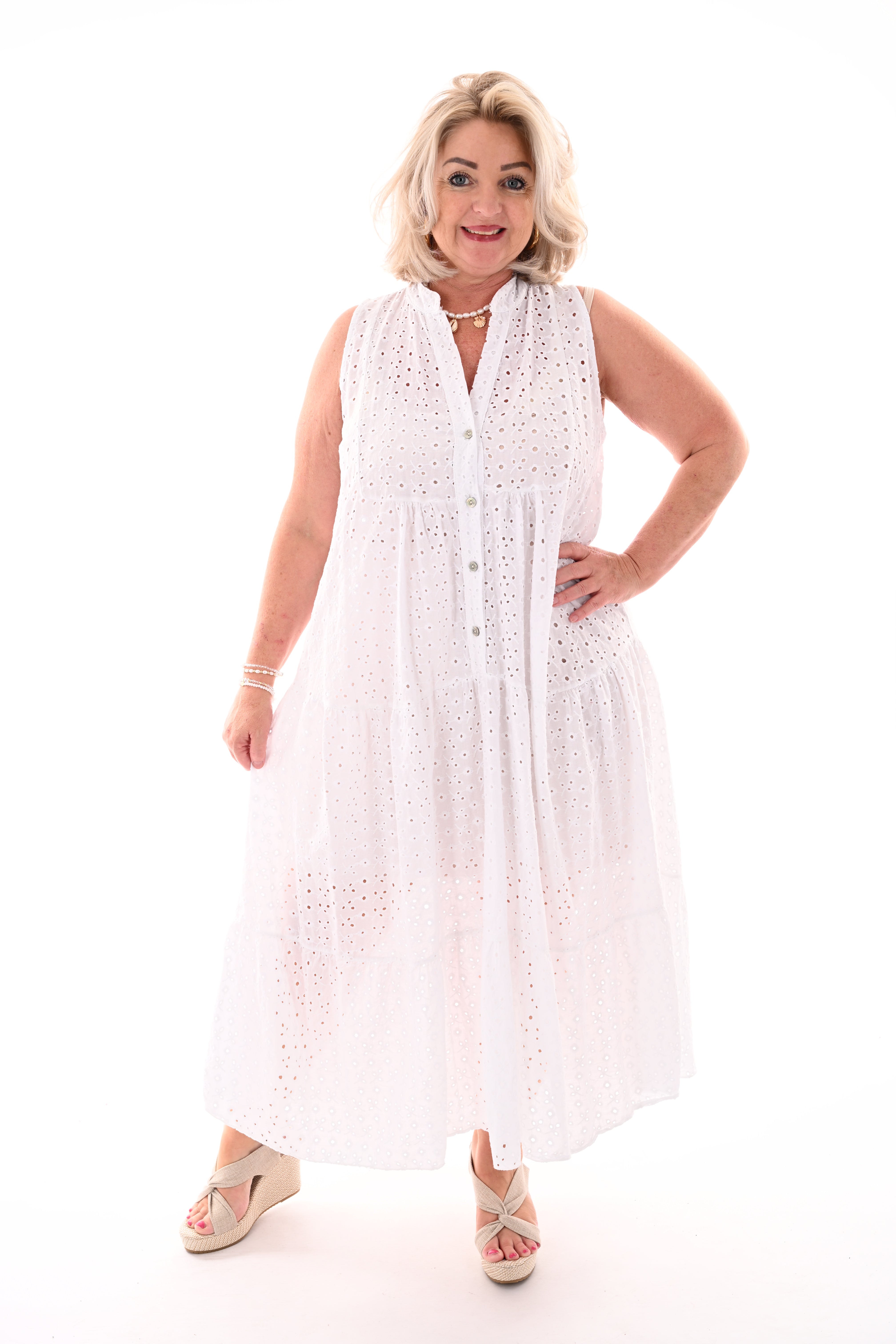 Lange jurk broderie mouwloos wit