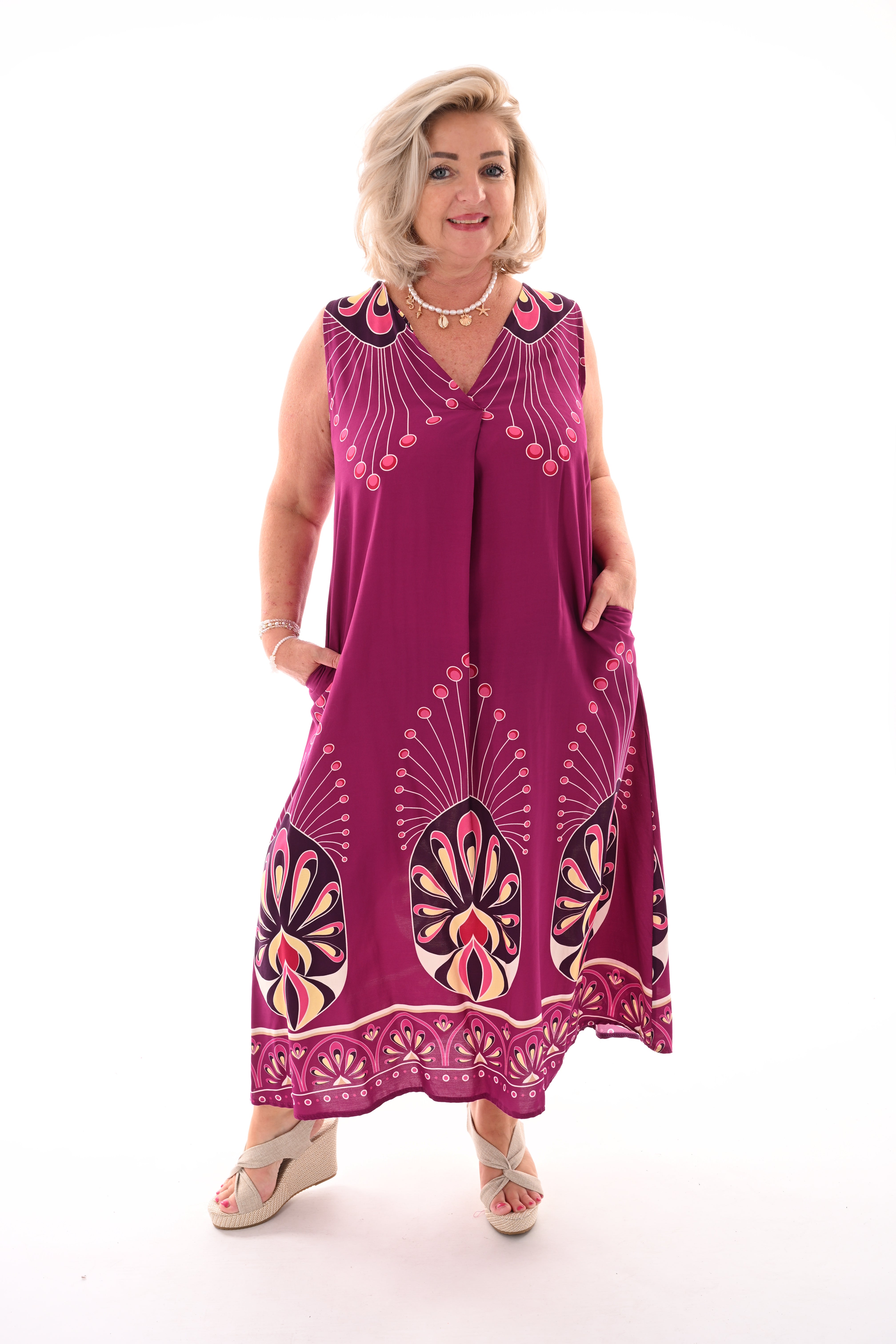 Jurk v-hals retro print cyclaam