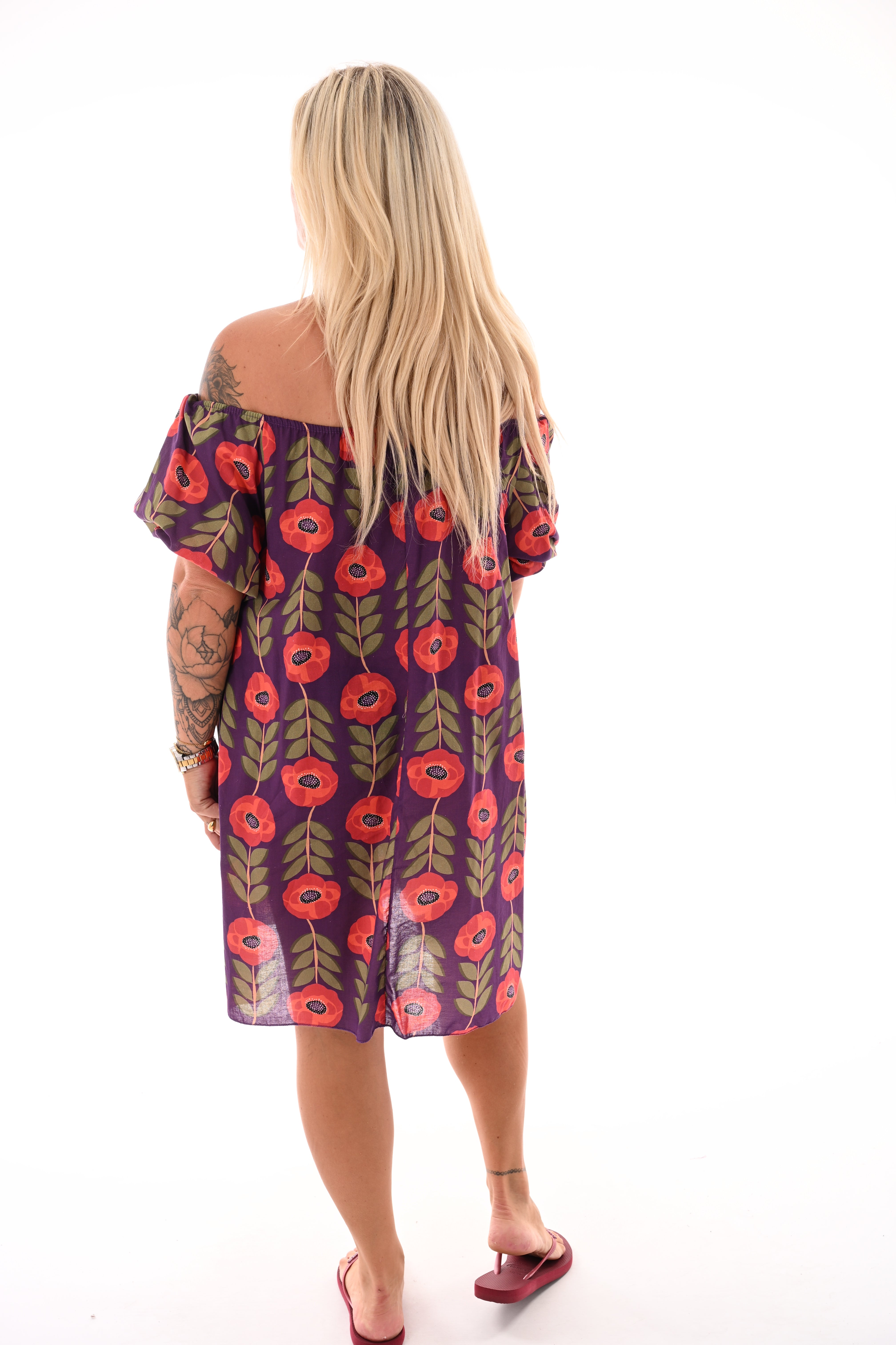 Off-shoulder jurk korte pofmouwen bloemen donkerpaars/rood