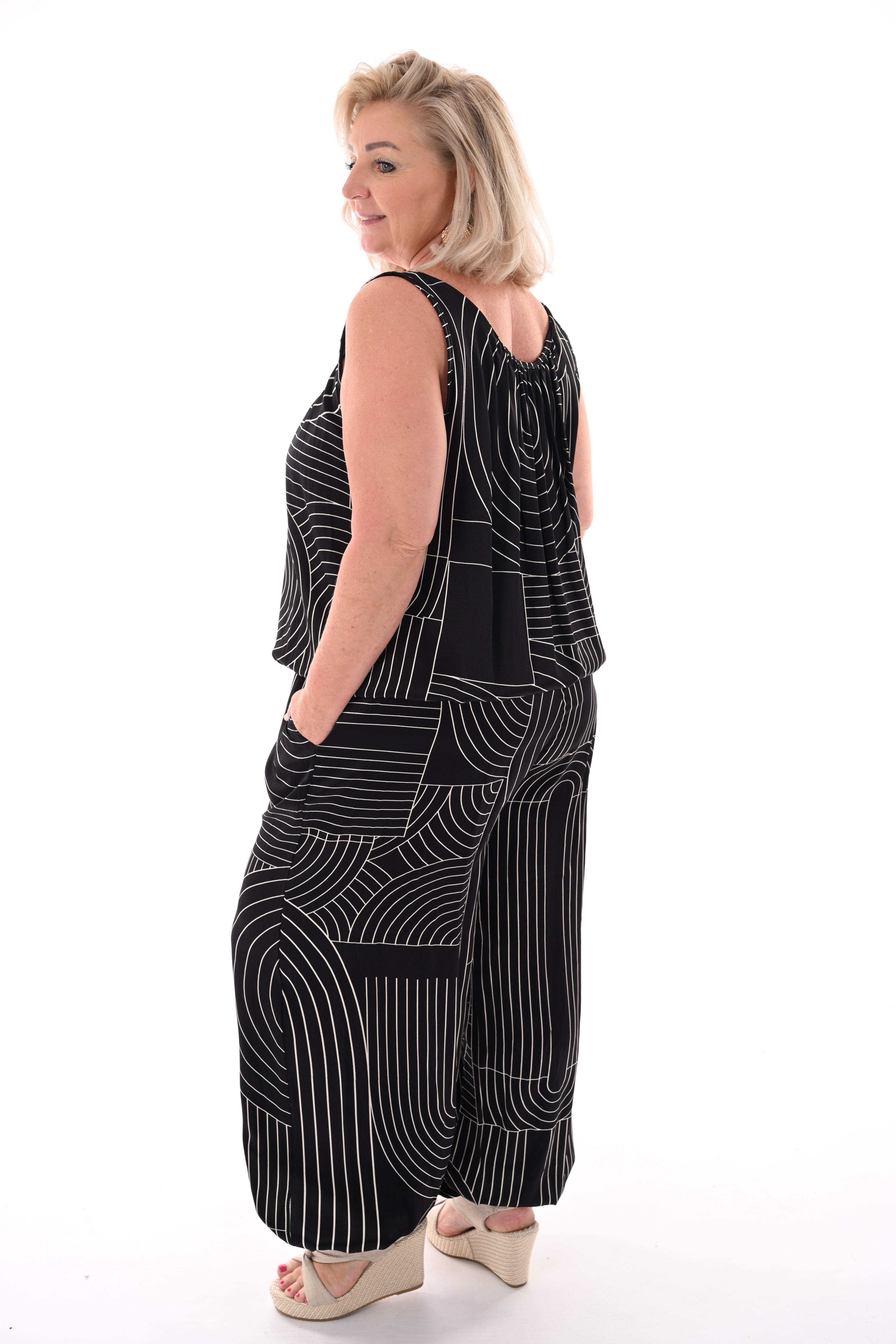 Tweedelig set geometrisch zwart