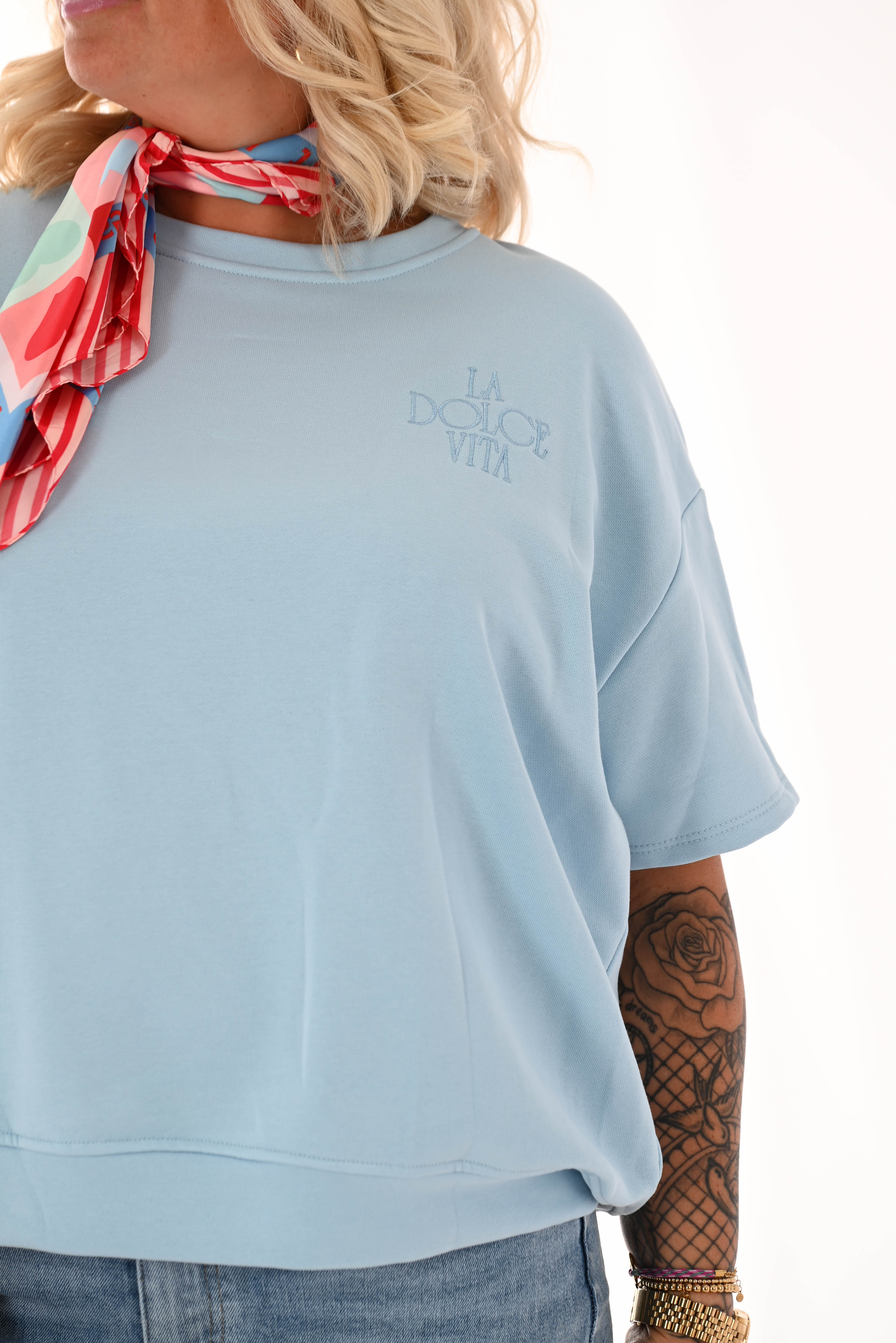 Sweater korte mouwen la dolce vita blauw