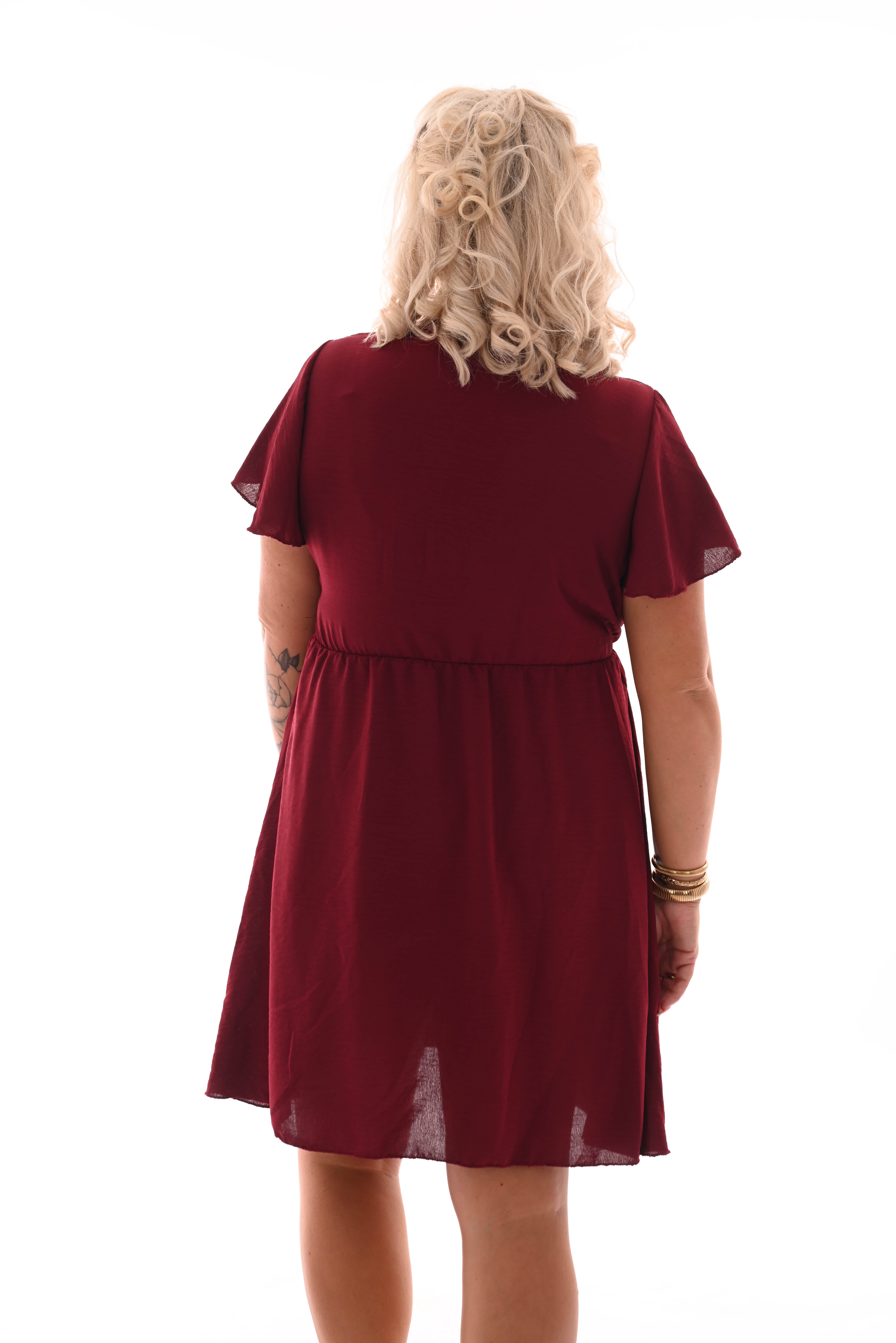 Korte jurk met strik bordeaux
