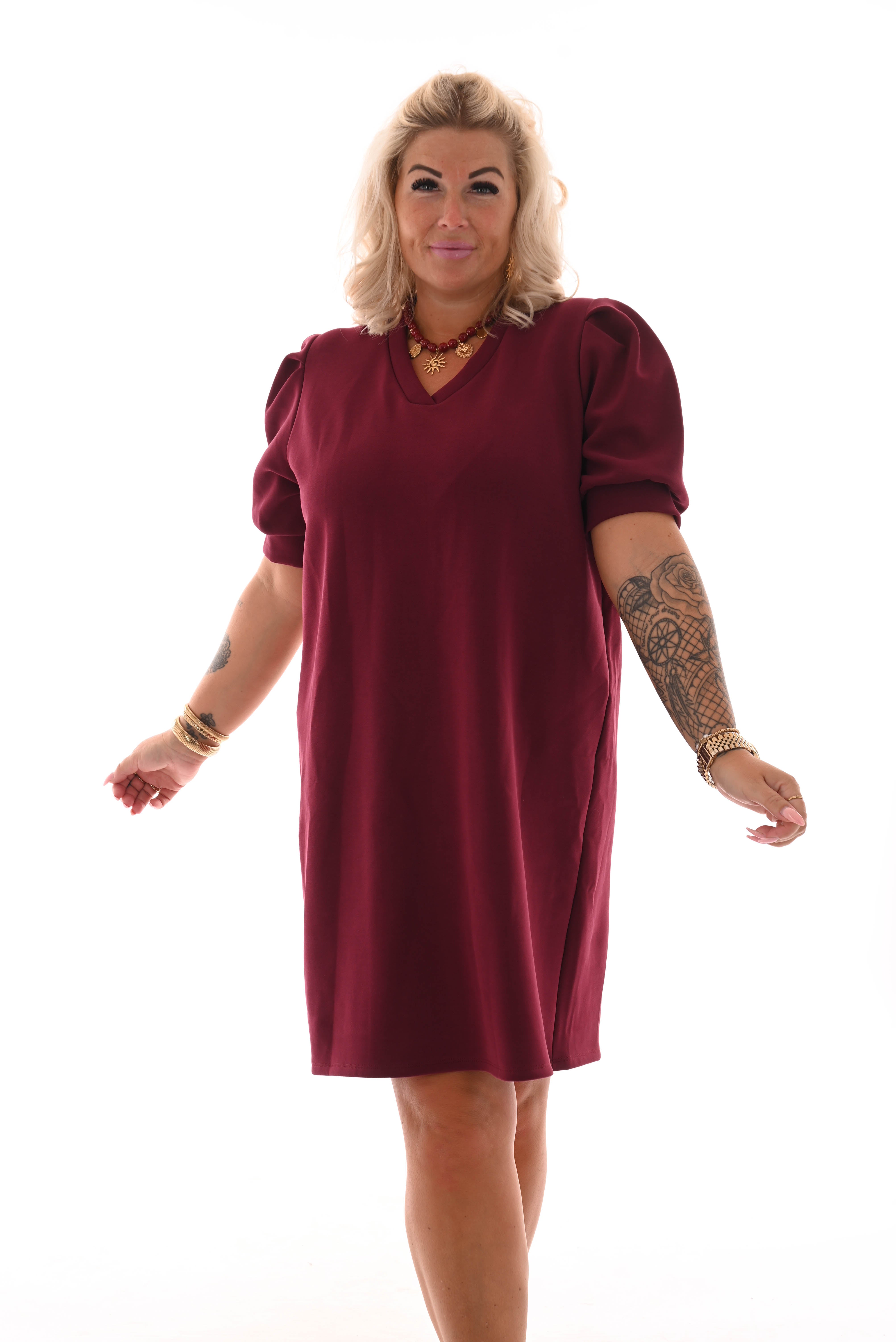 Sweaterdress korte pofmouwen bordeaux