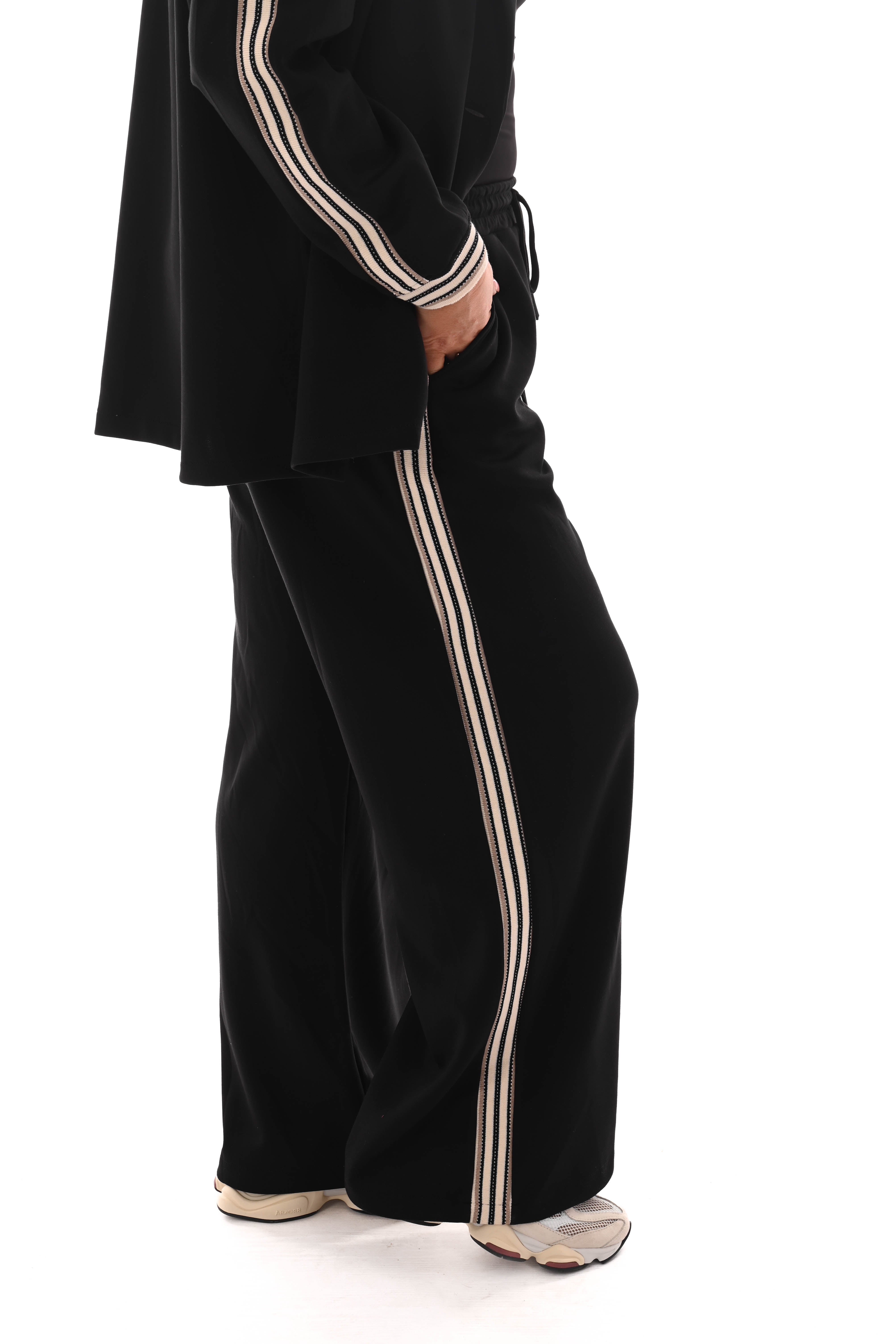 Wijde broek met bies fijne streep zwart