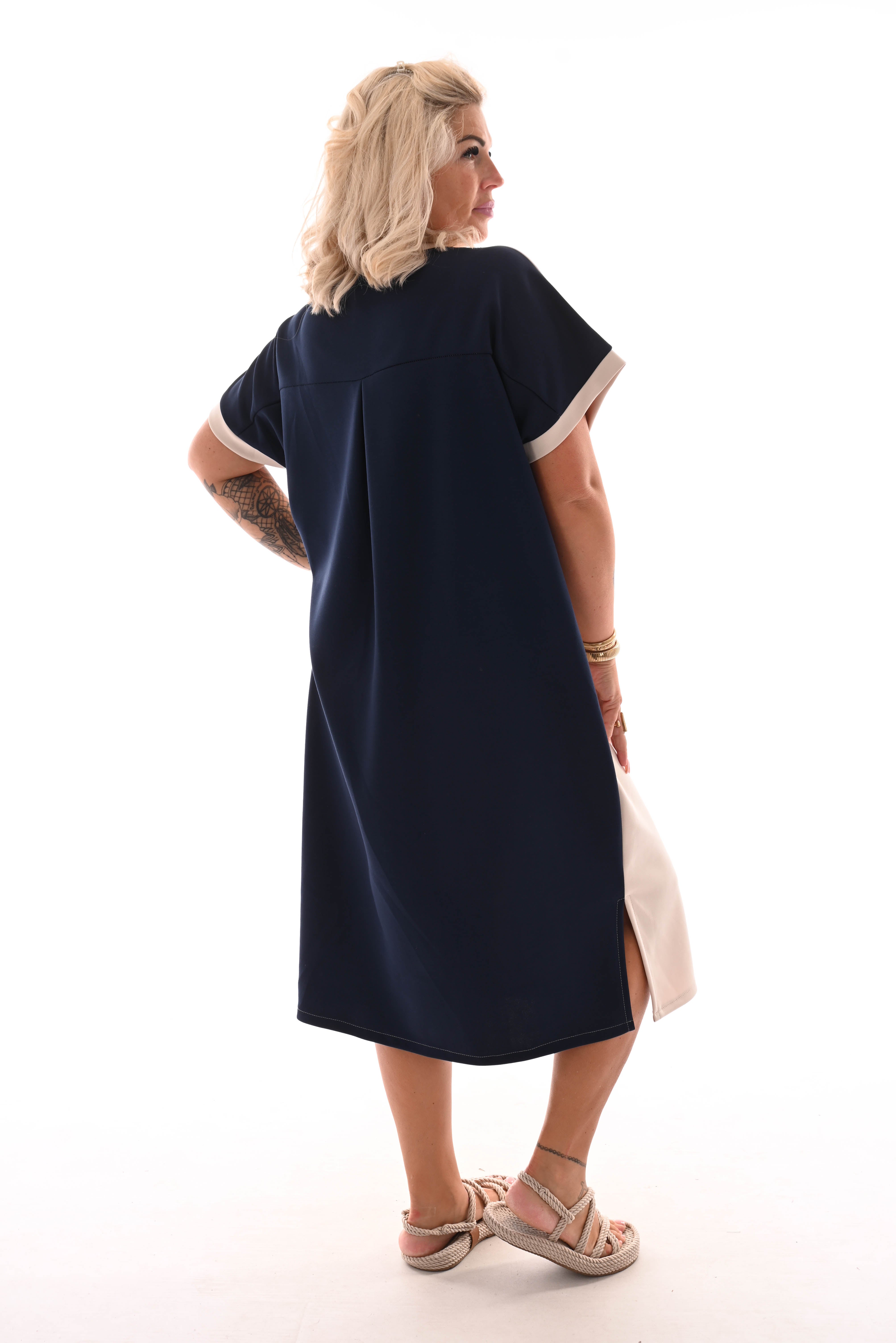 Sweaterdress v-hals 90's beige/marineblauw