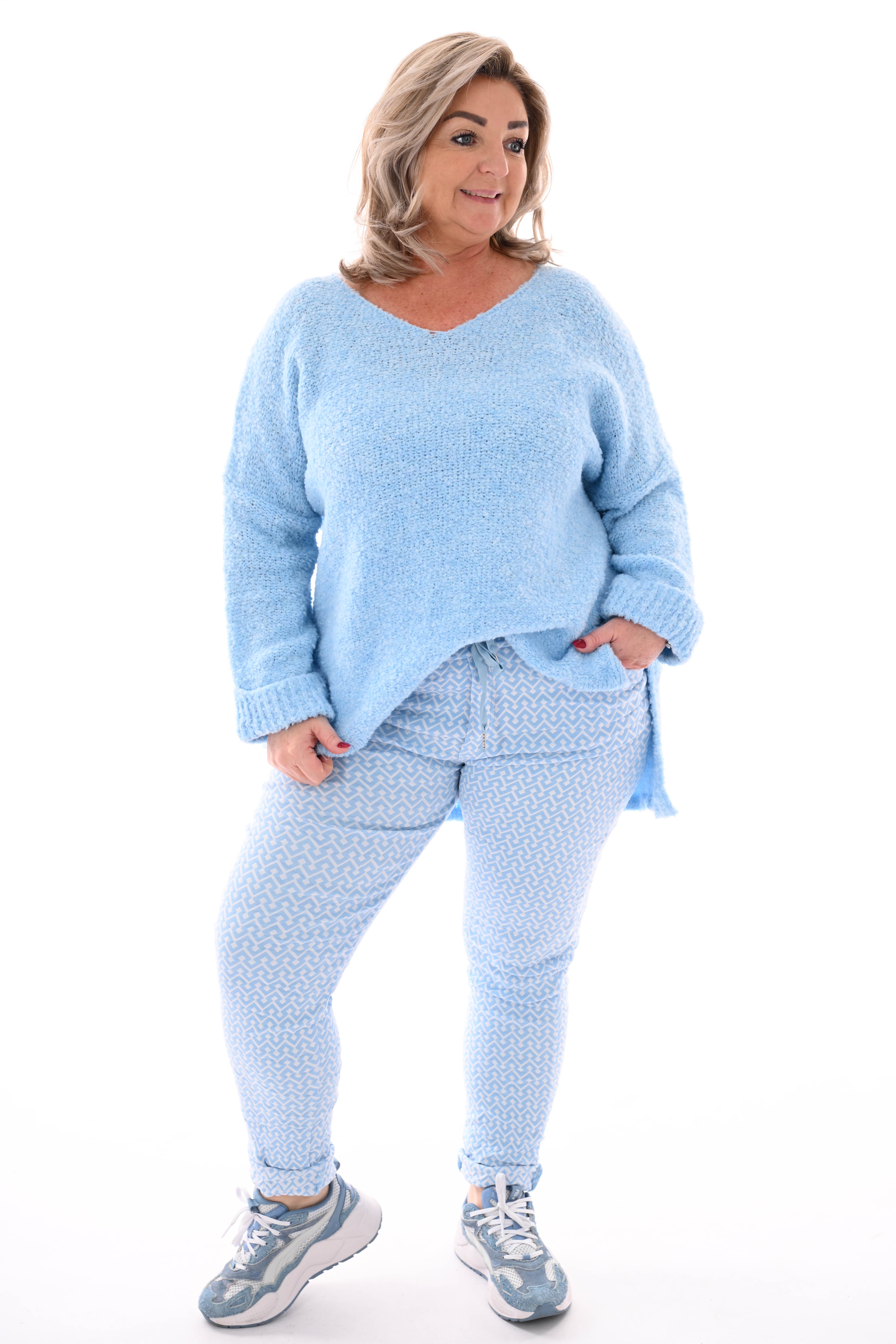 Stretchbroek geometrisch pijlprint lichtblauw