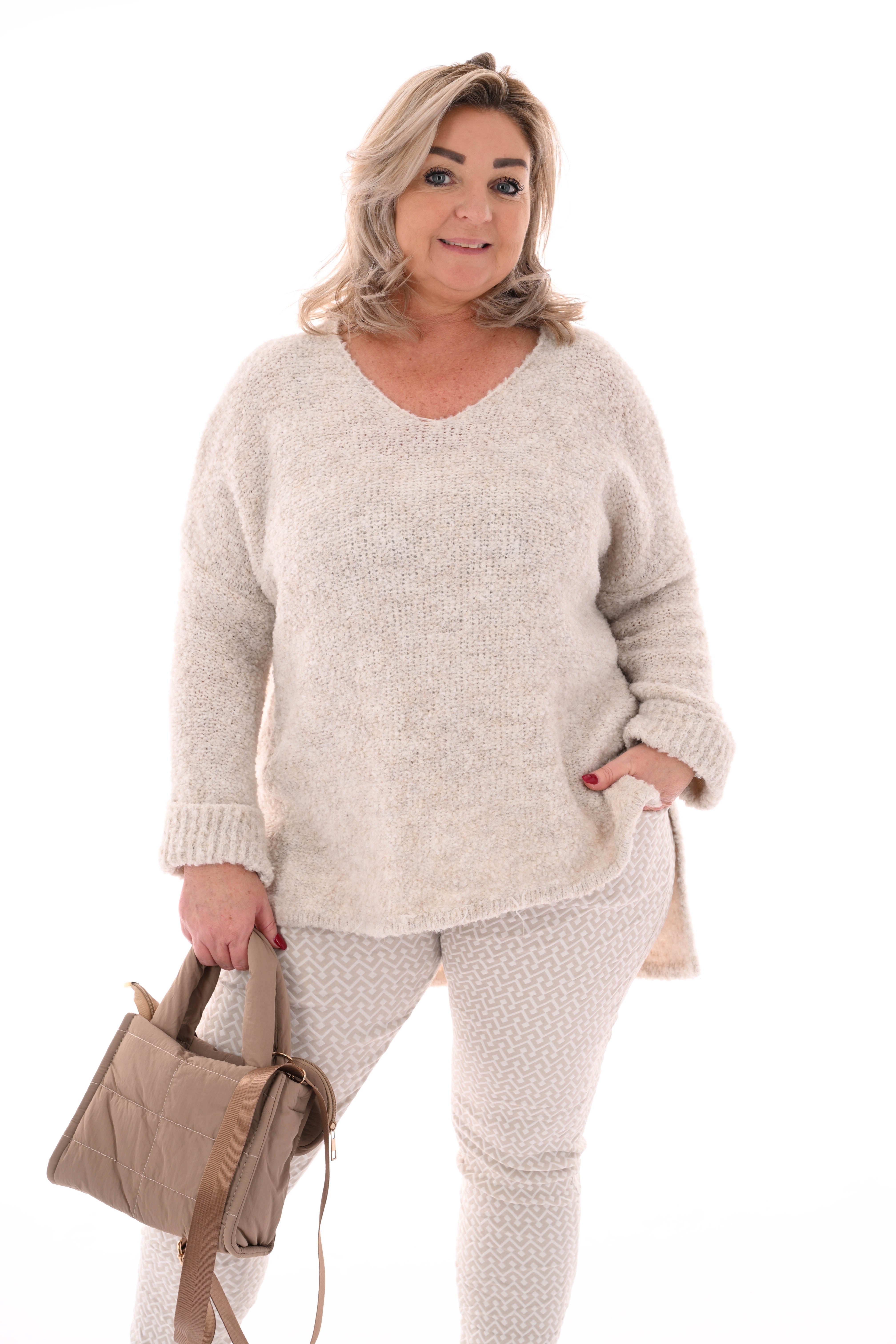 Boucle trui ronde hals beige