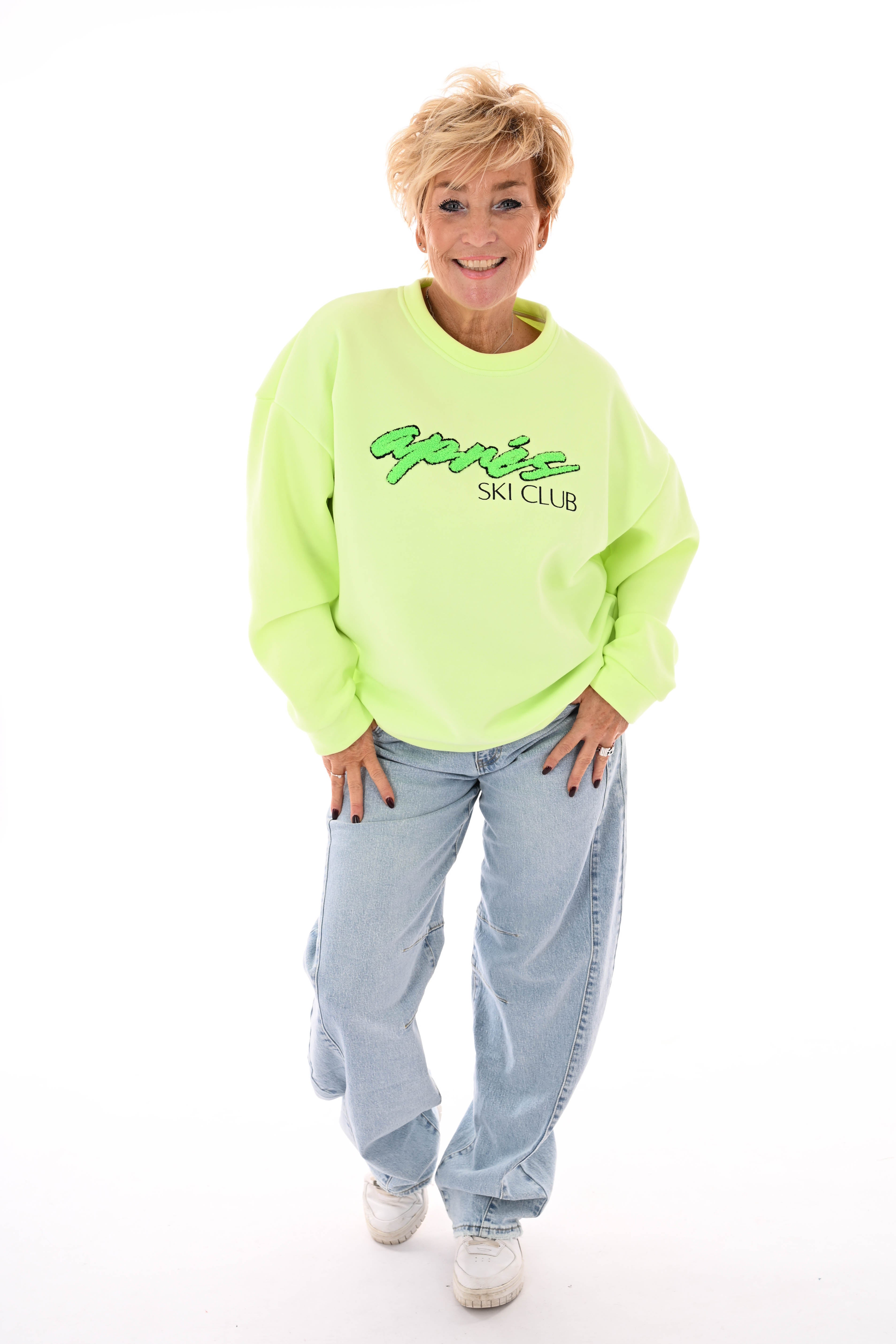Sweater apres skiclub lichtgroen