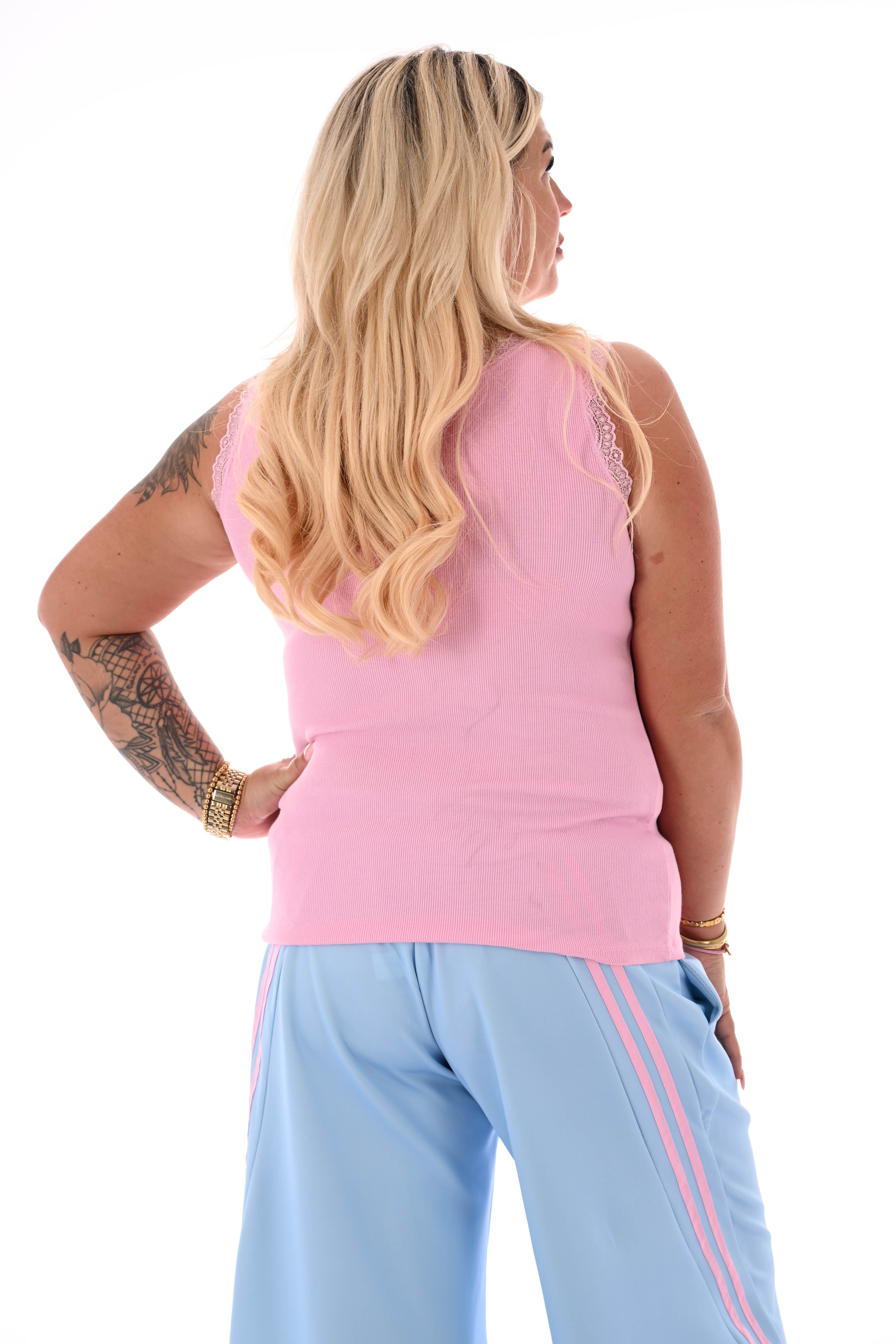 Hemd kanten randen lichtroze