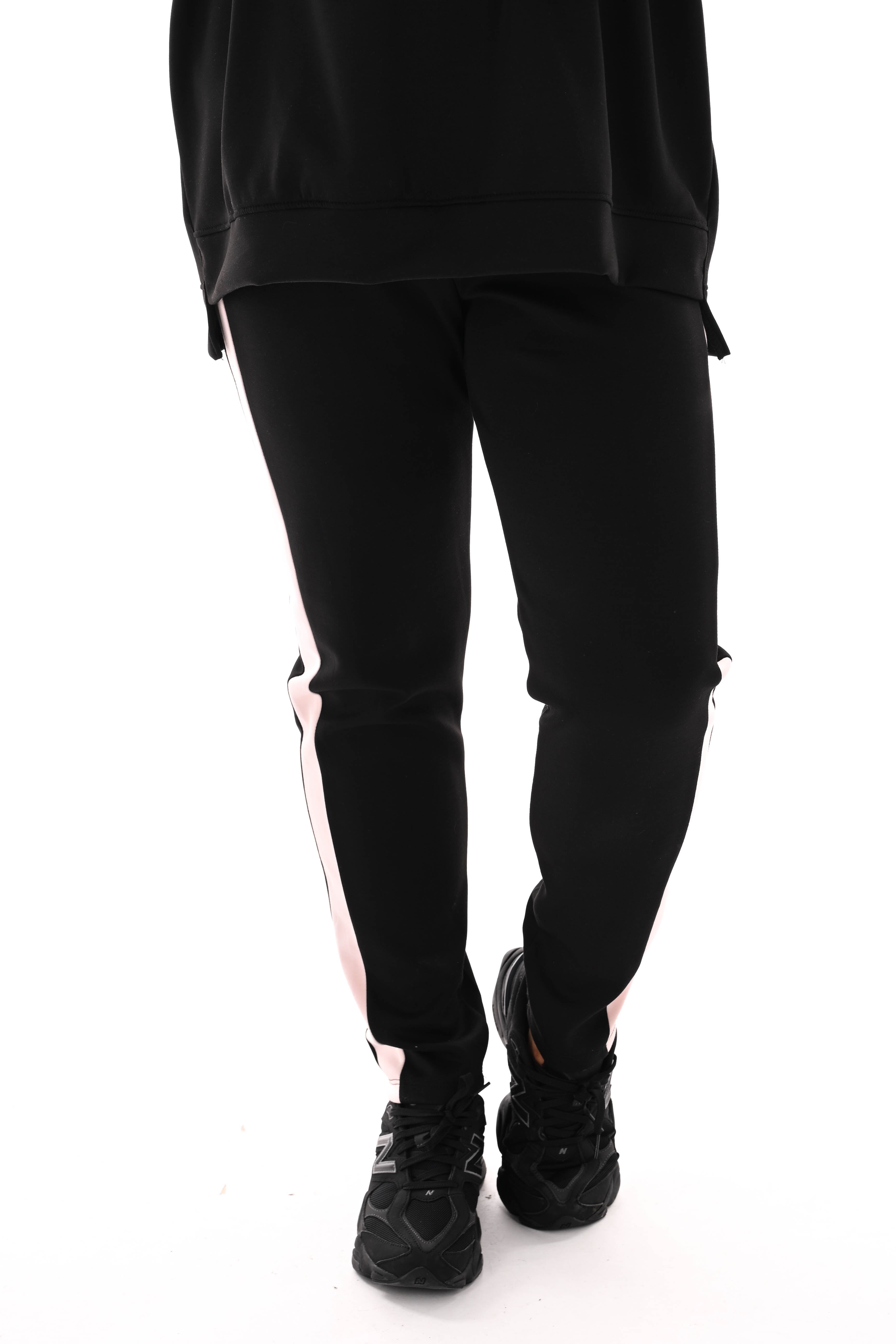 Tweedelig pak brede bies zwart