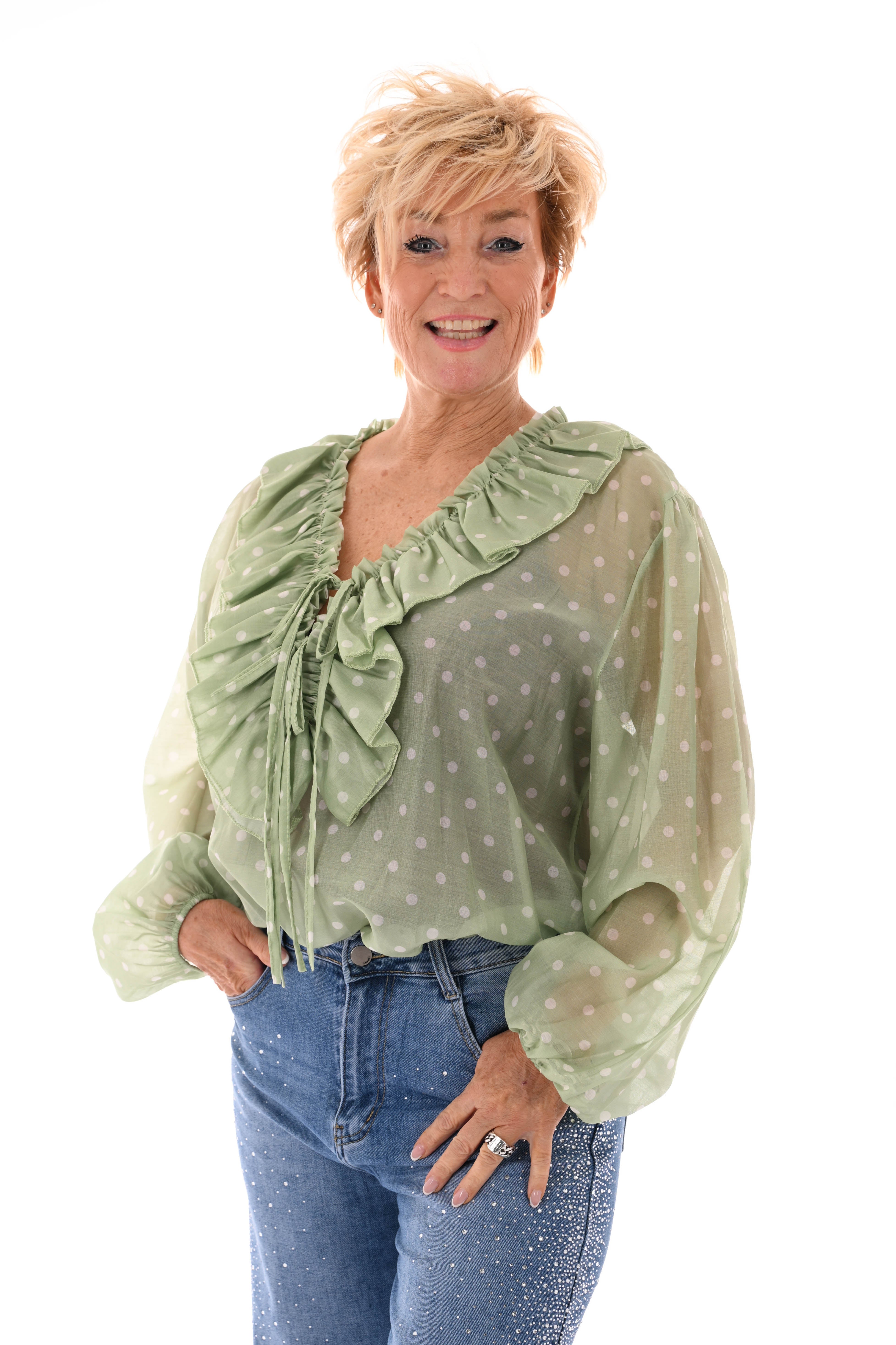 Blouse roezelkraag met dots groen