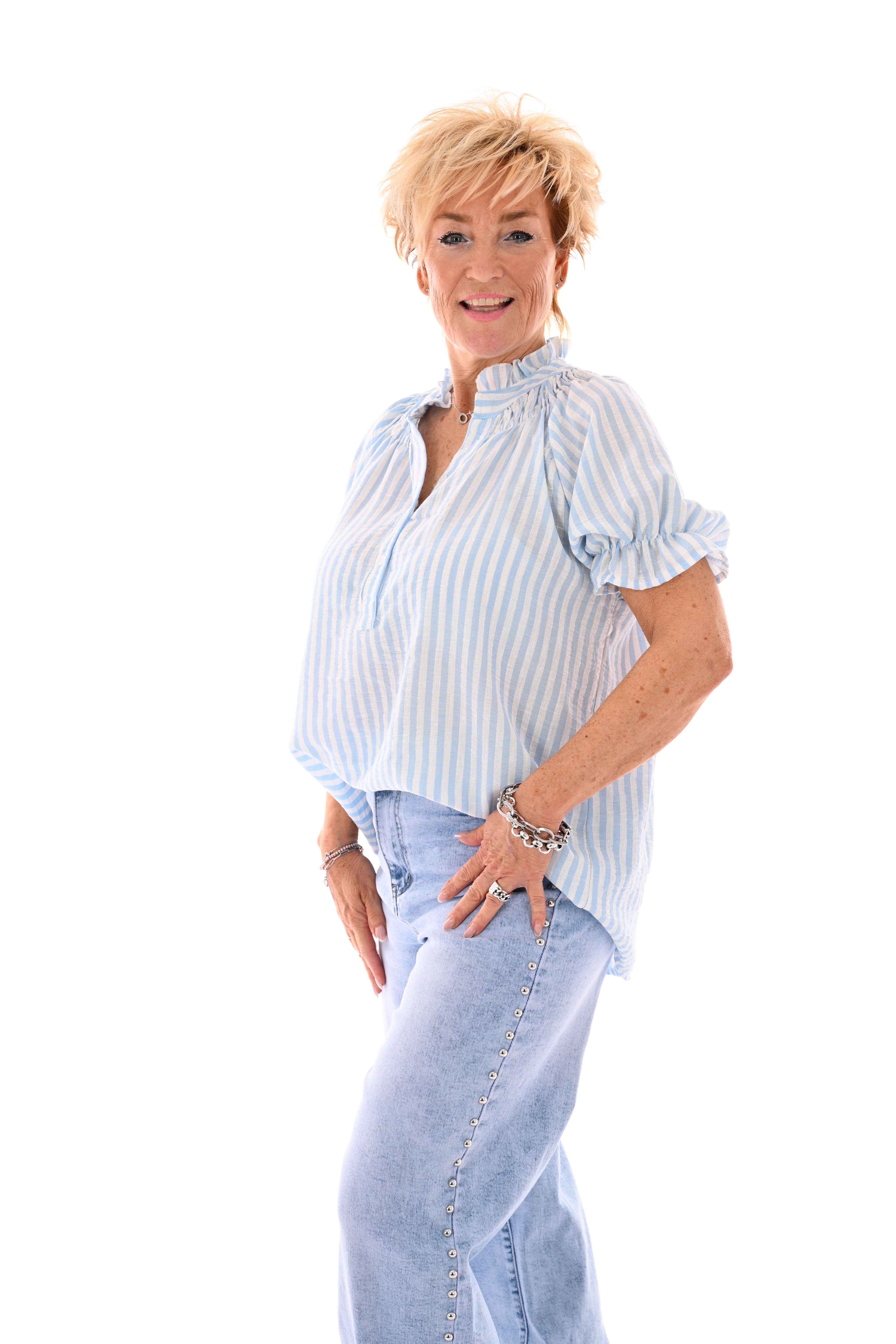 Top v-hals roezel korte mouwen strepen lichtblauw