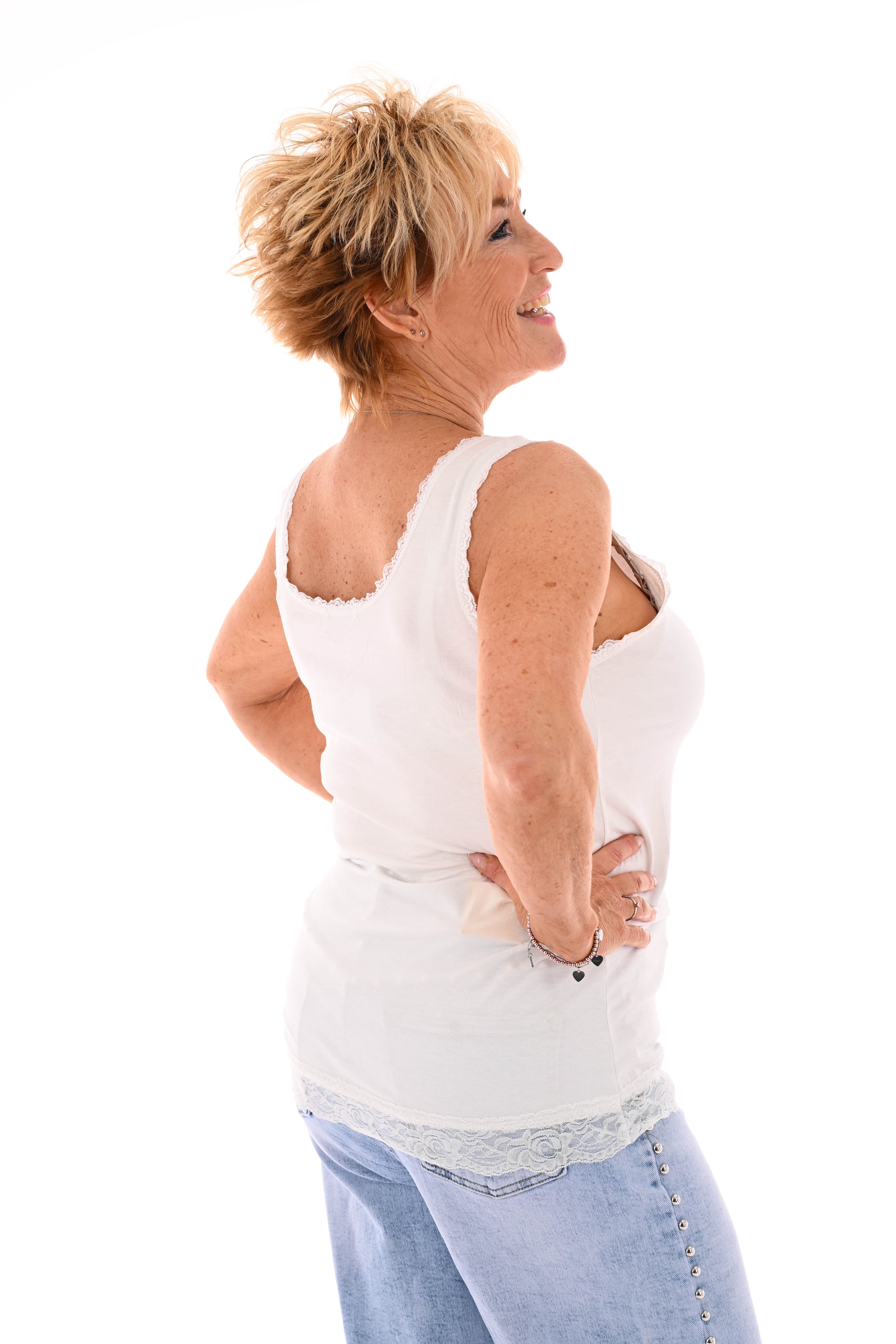 Hemdje kanten onderrand wit