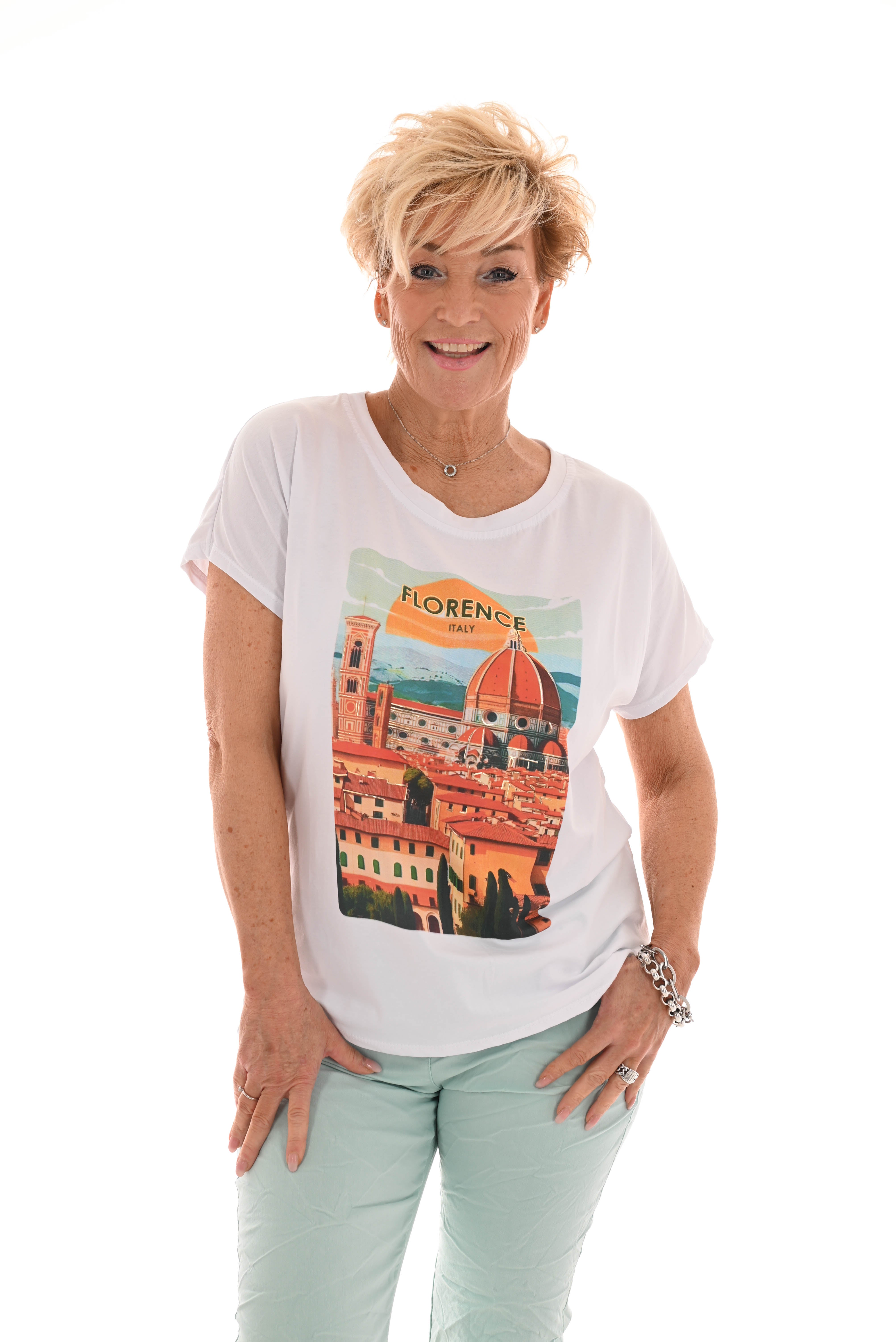 T-shirt places all over Florence