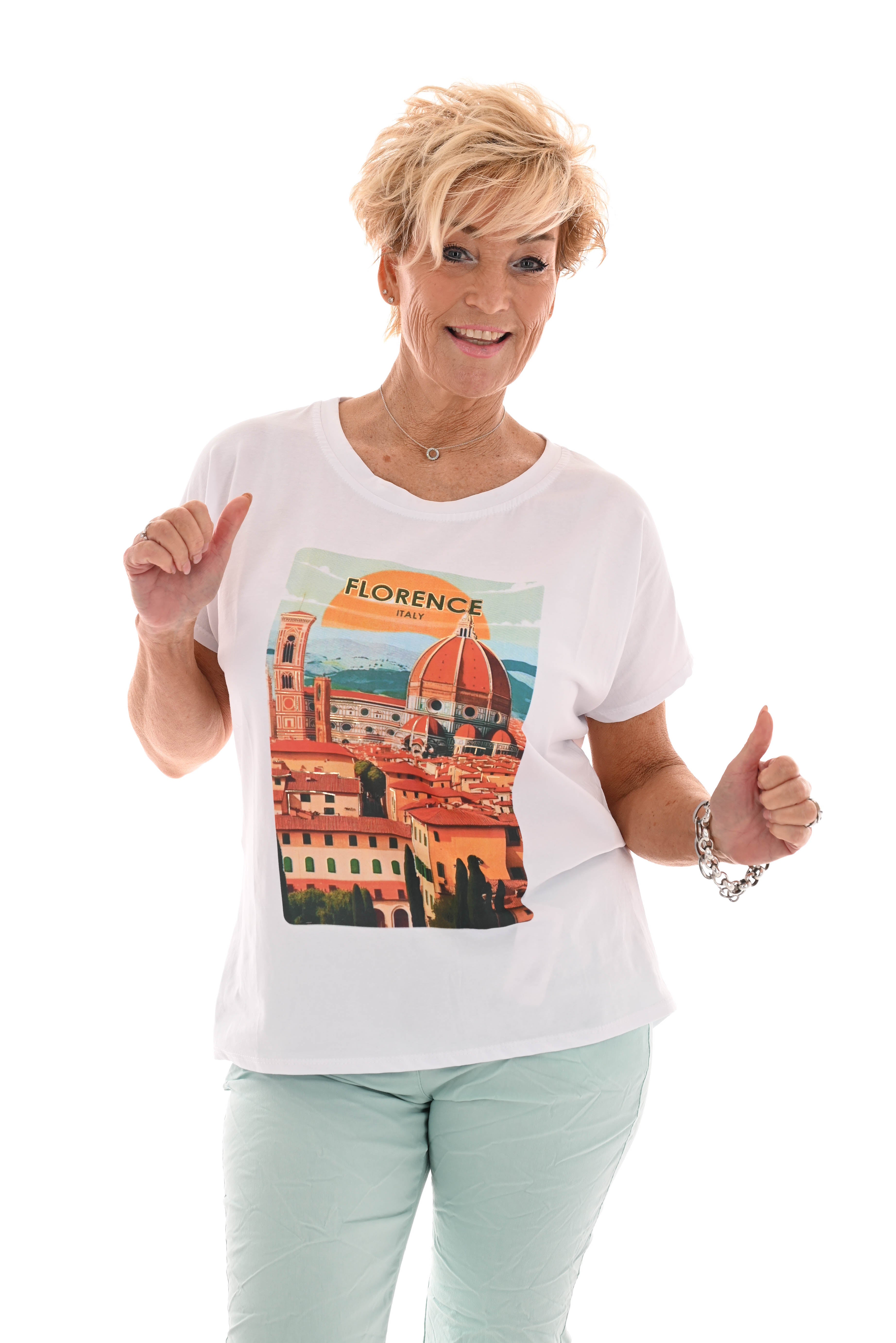 T-shirt places all over Florence