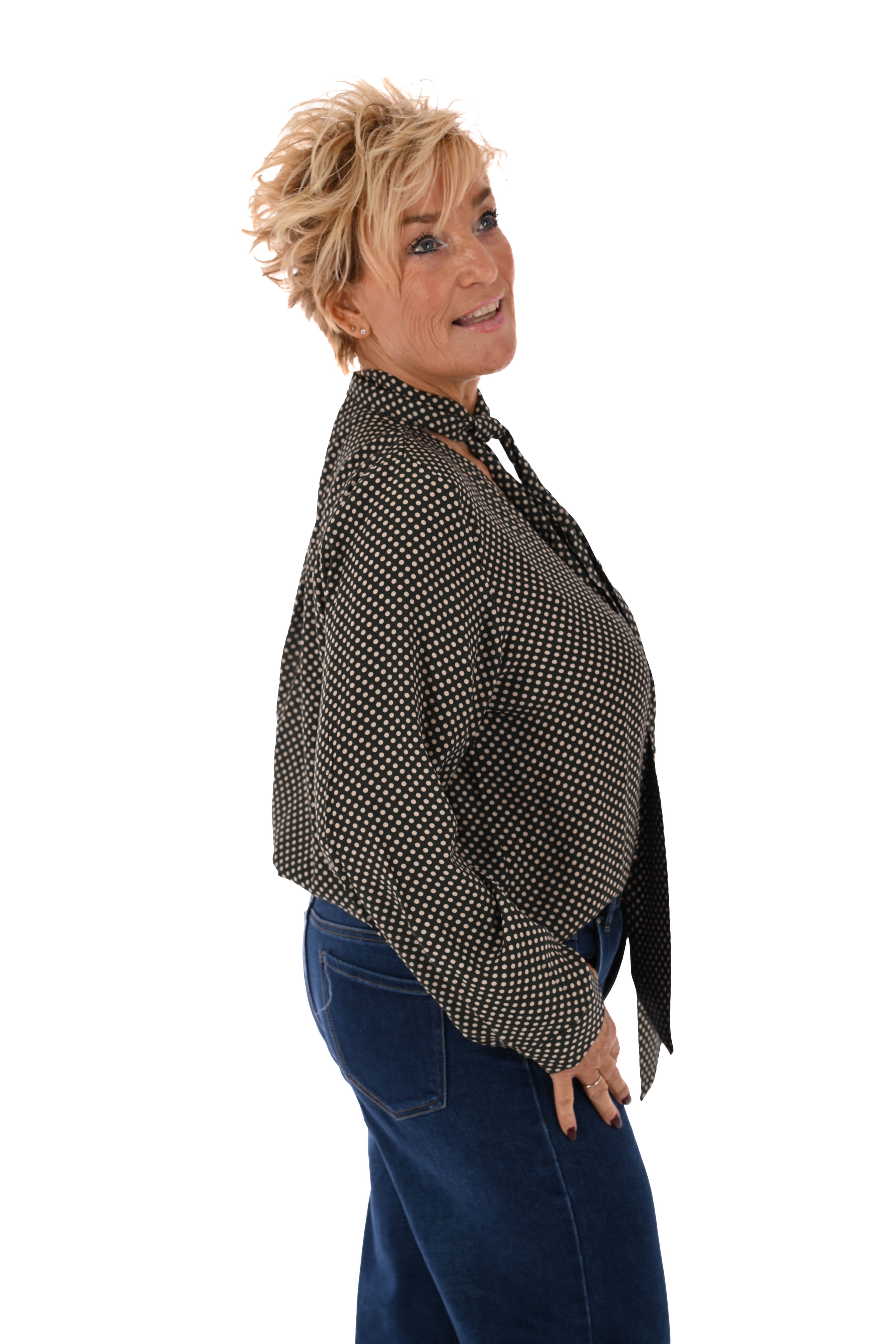 Doorknoop blouse kleine dots met strik legergroen