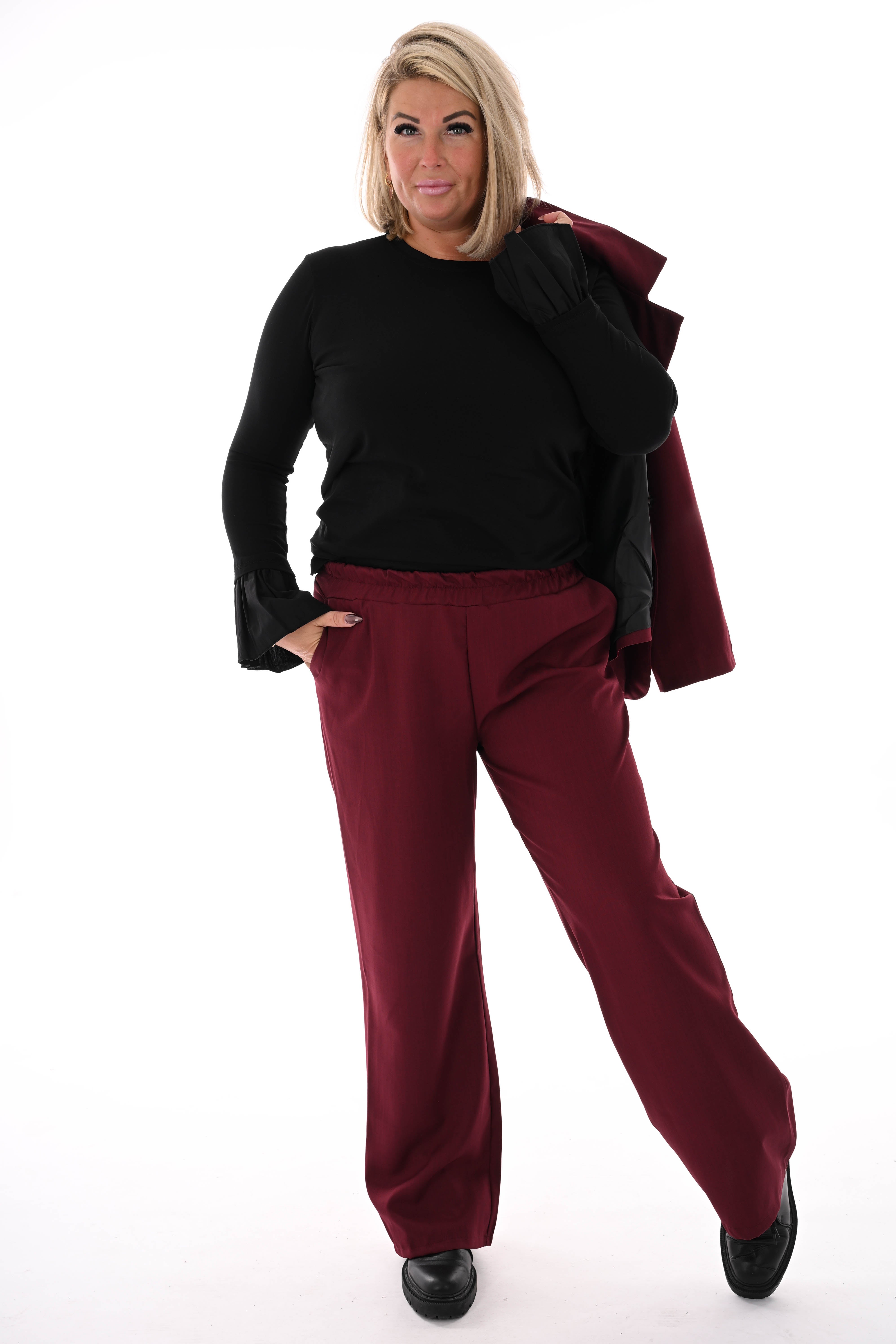 Basic shirt trompetmouwen uni zwart