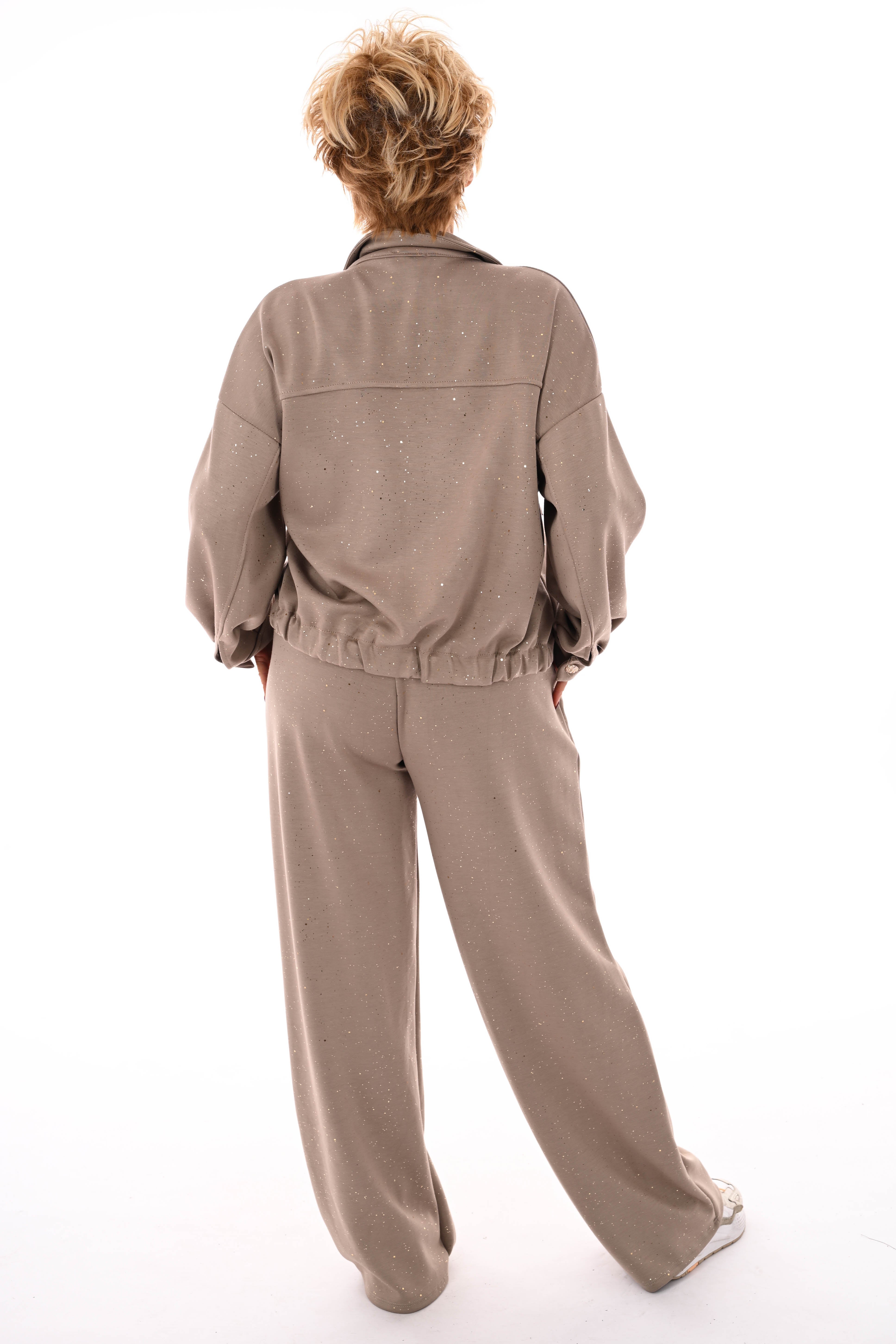 Tweedelig pak blouse met borstzakken en knopen glitters beige