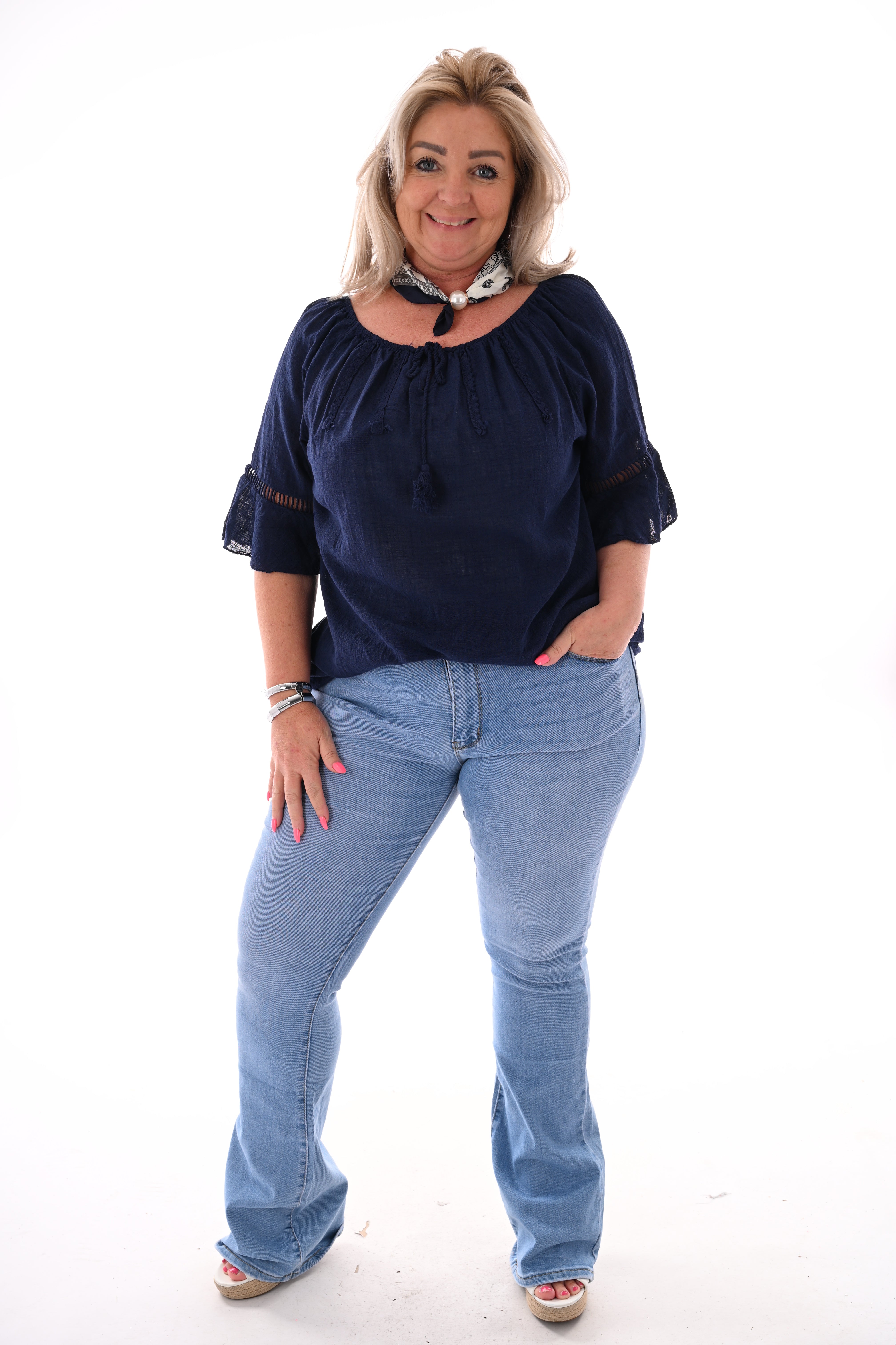 Top ibiza met kwastjes marineblauw