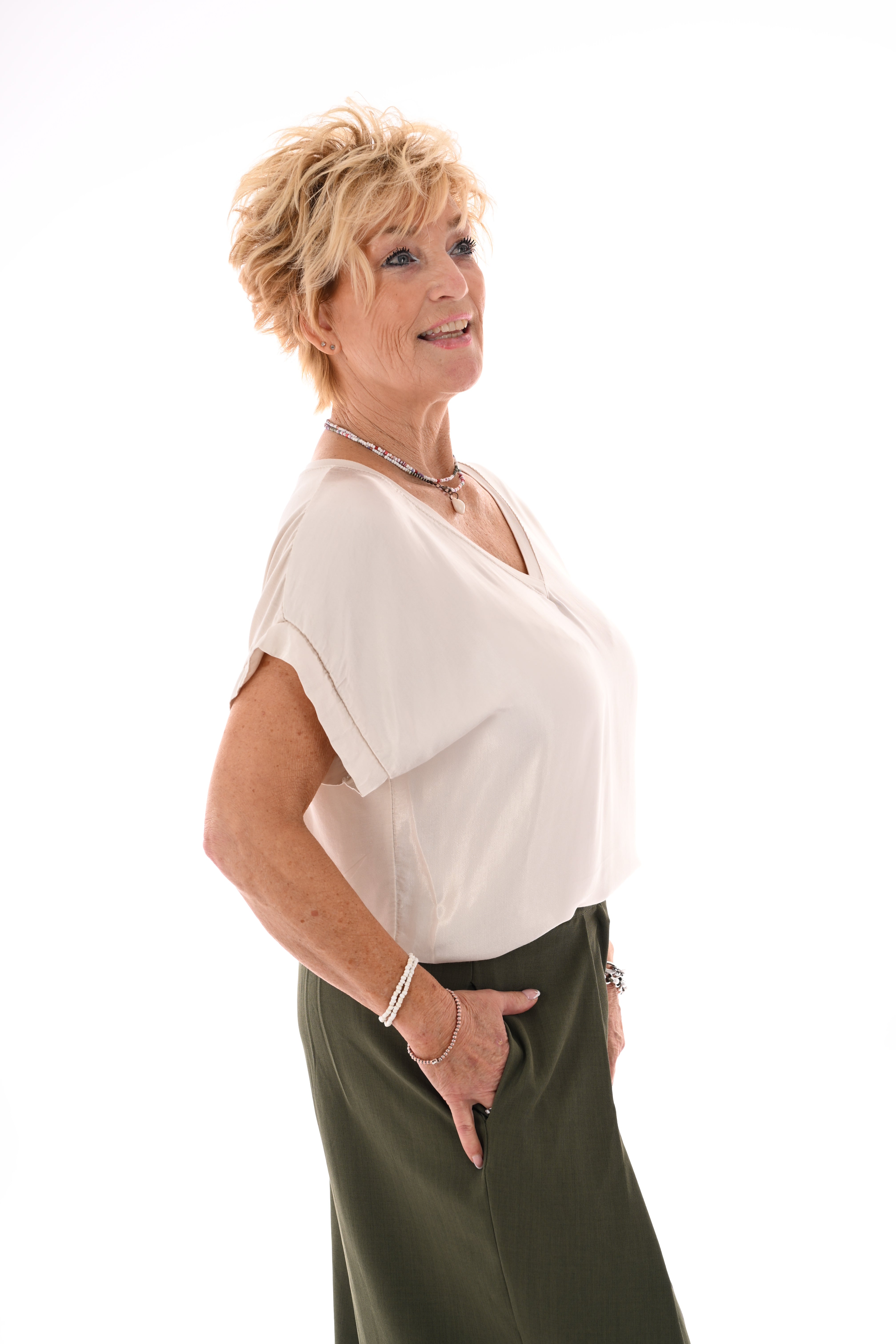 Top silky korte mouwen v-hals beige