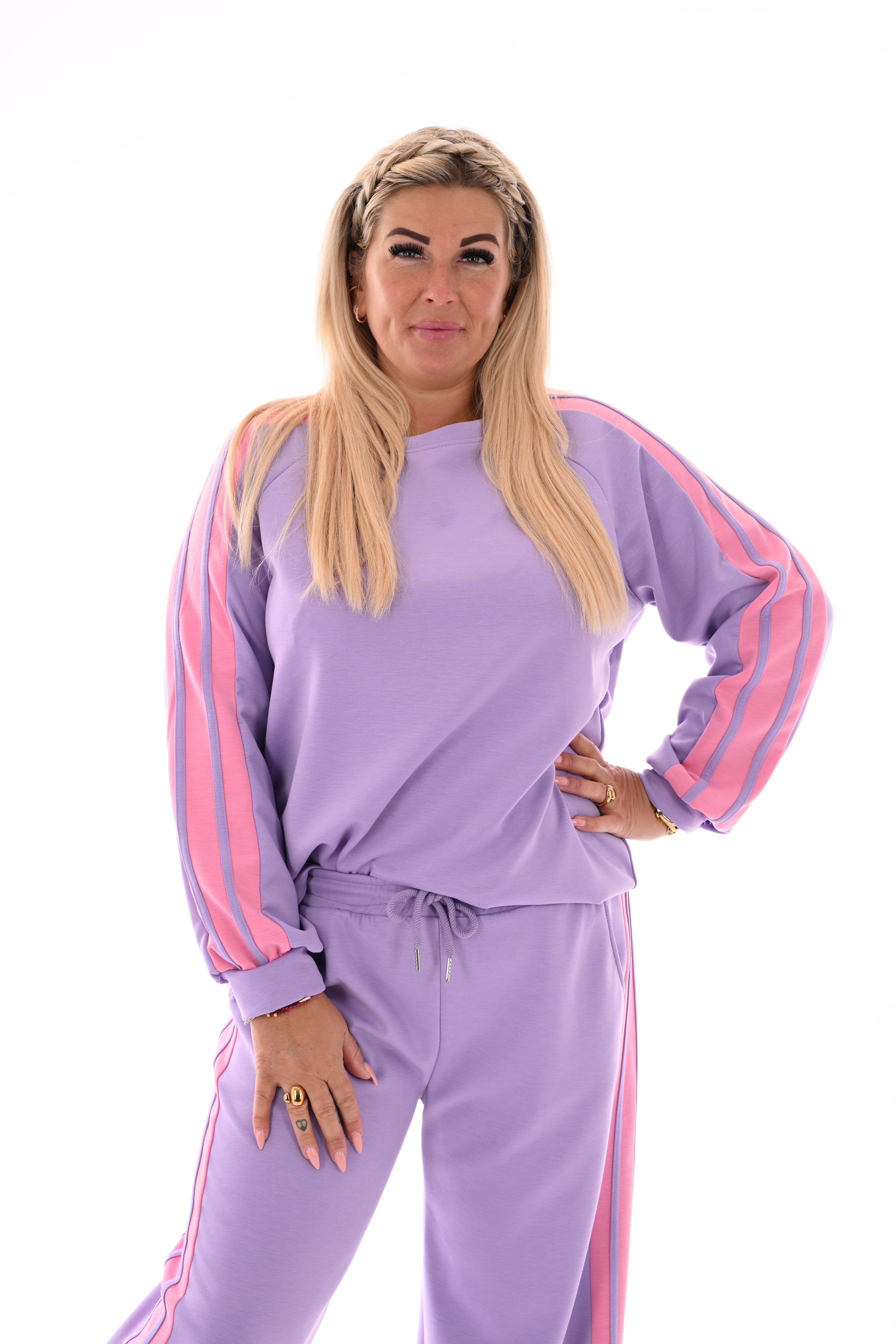 Tweedelig pak met dubbele bies lila