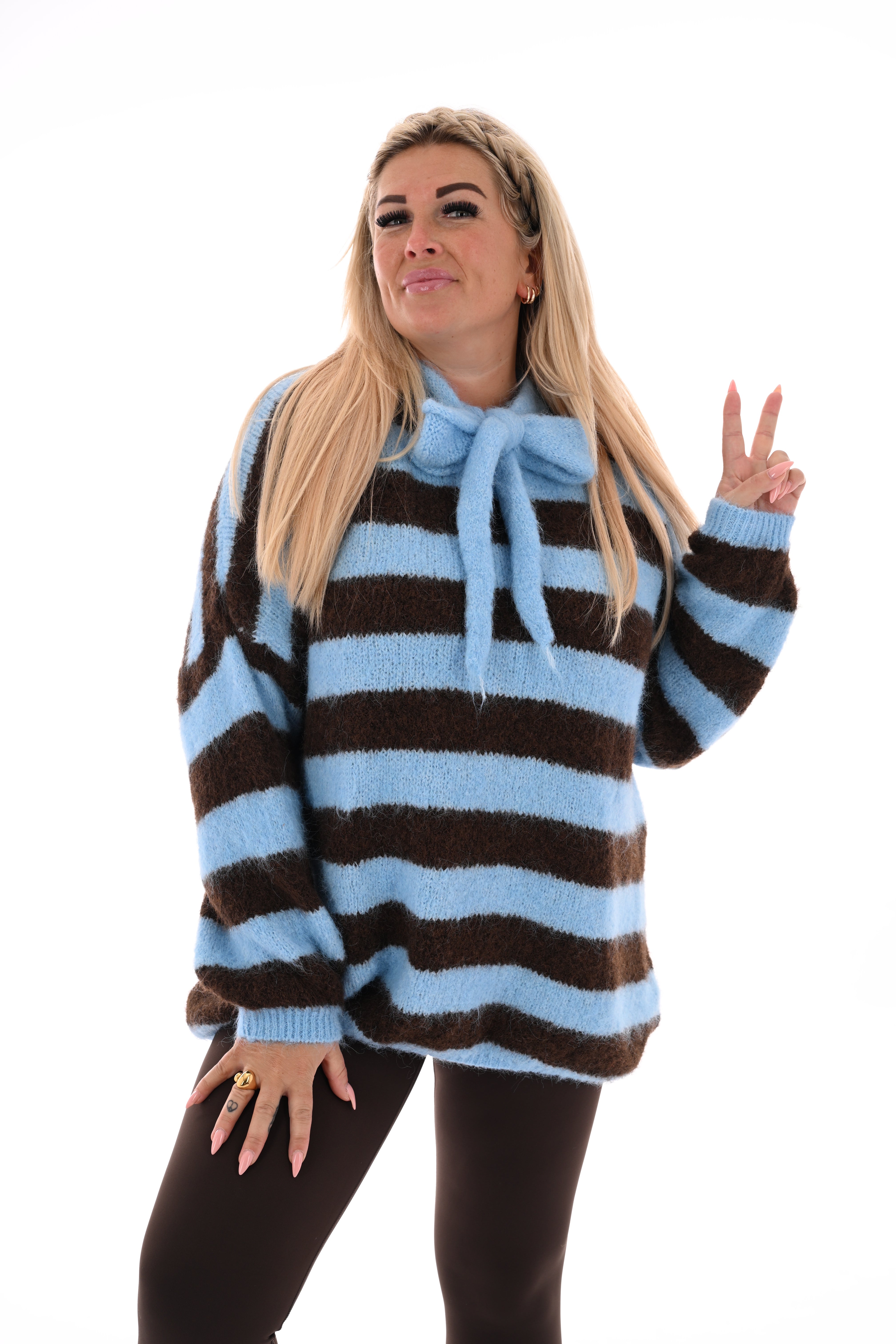 Fijn gebreide trui strepen strik lichtblauw