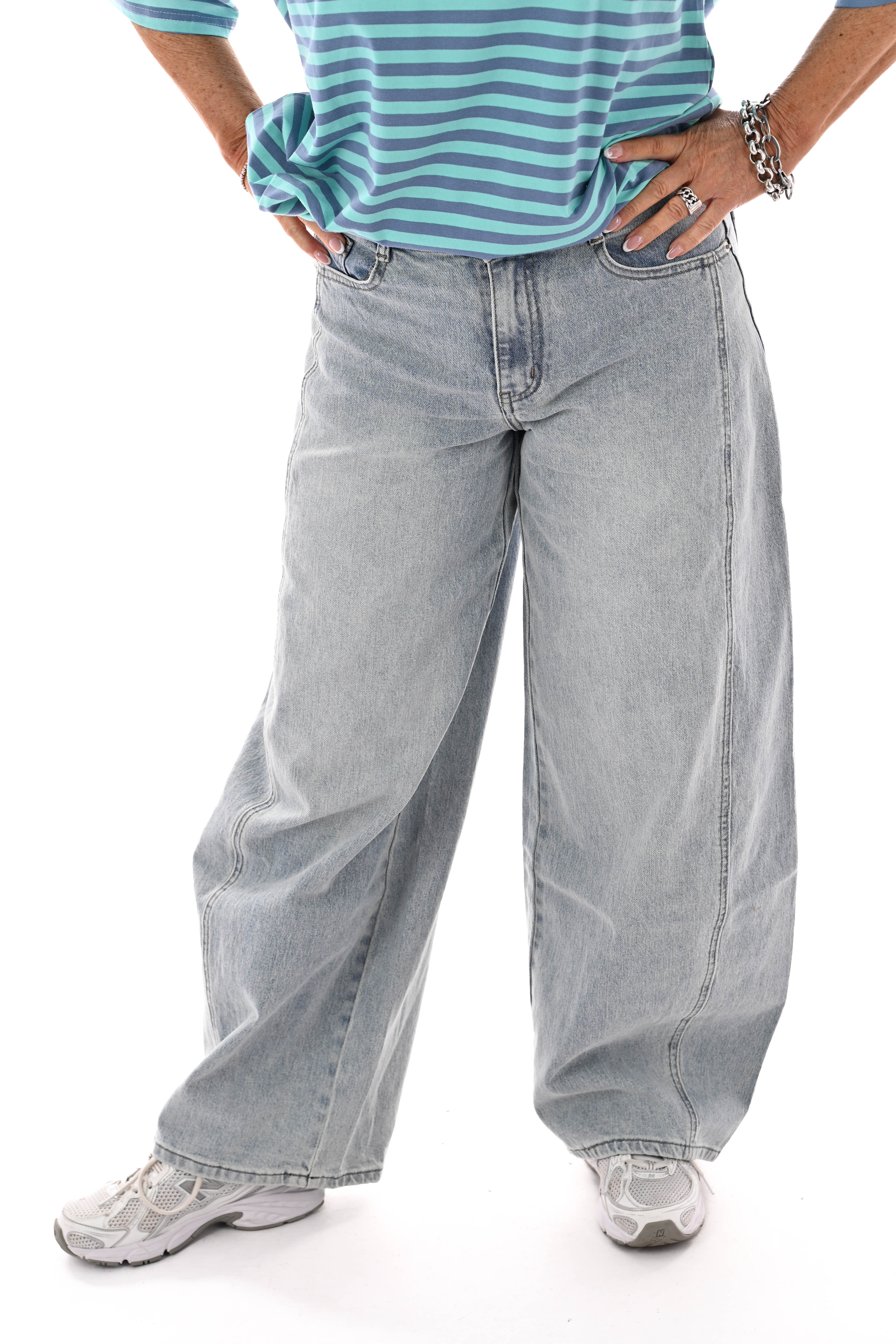 Laulia loose ballon jeans lichtblauw