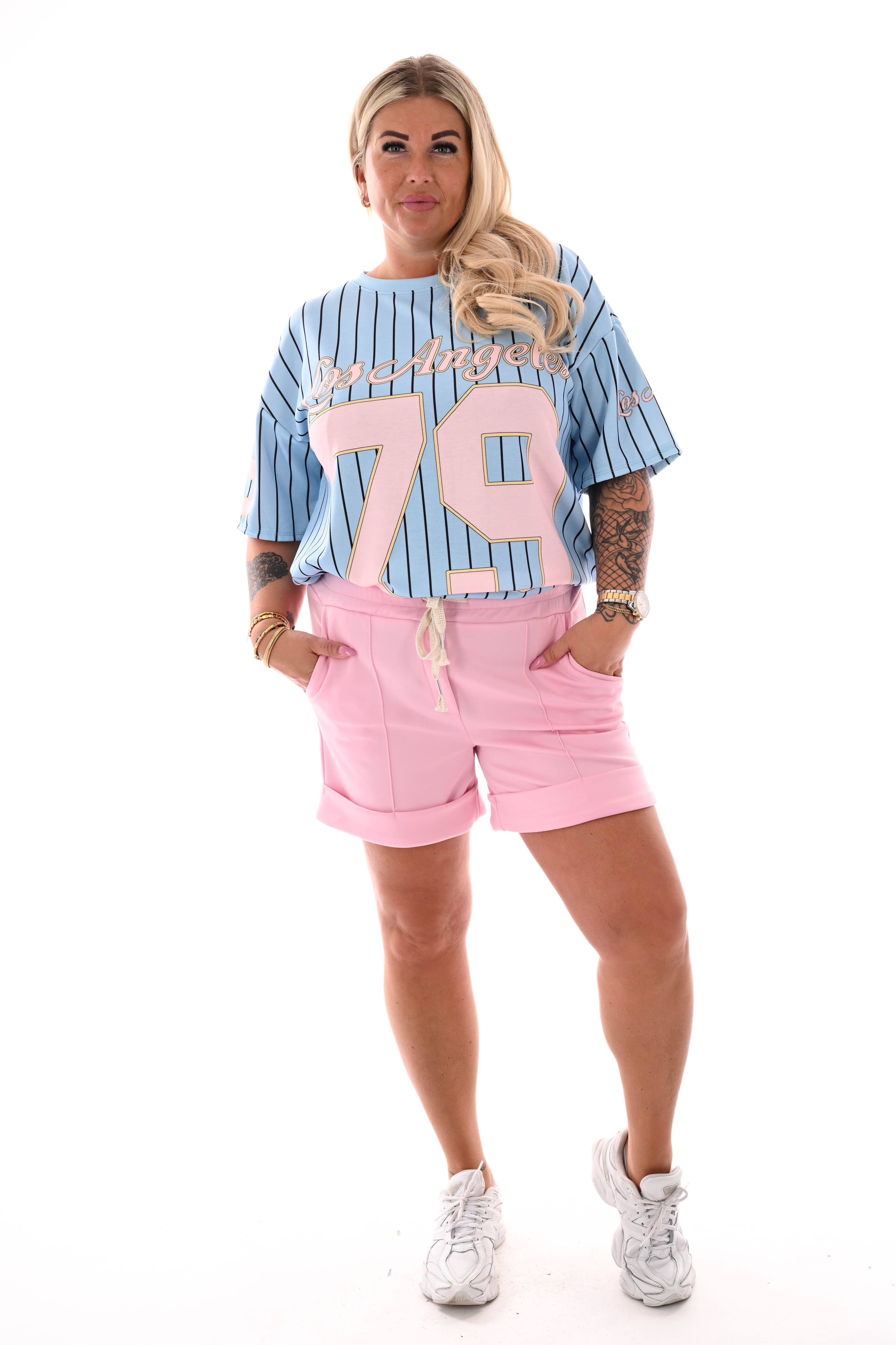 Sweatshort met omgeslagen zoom lichtroze