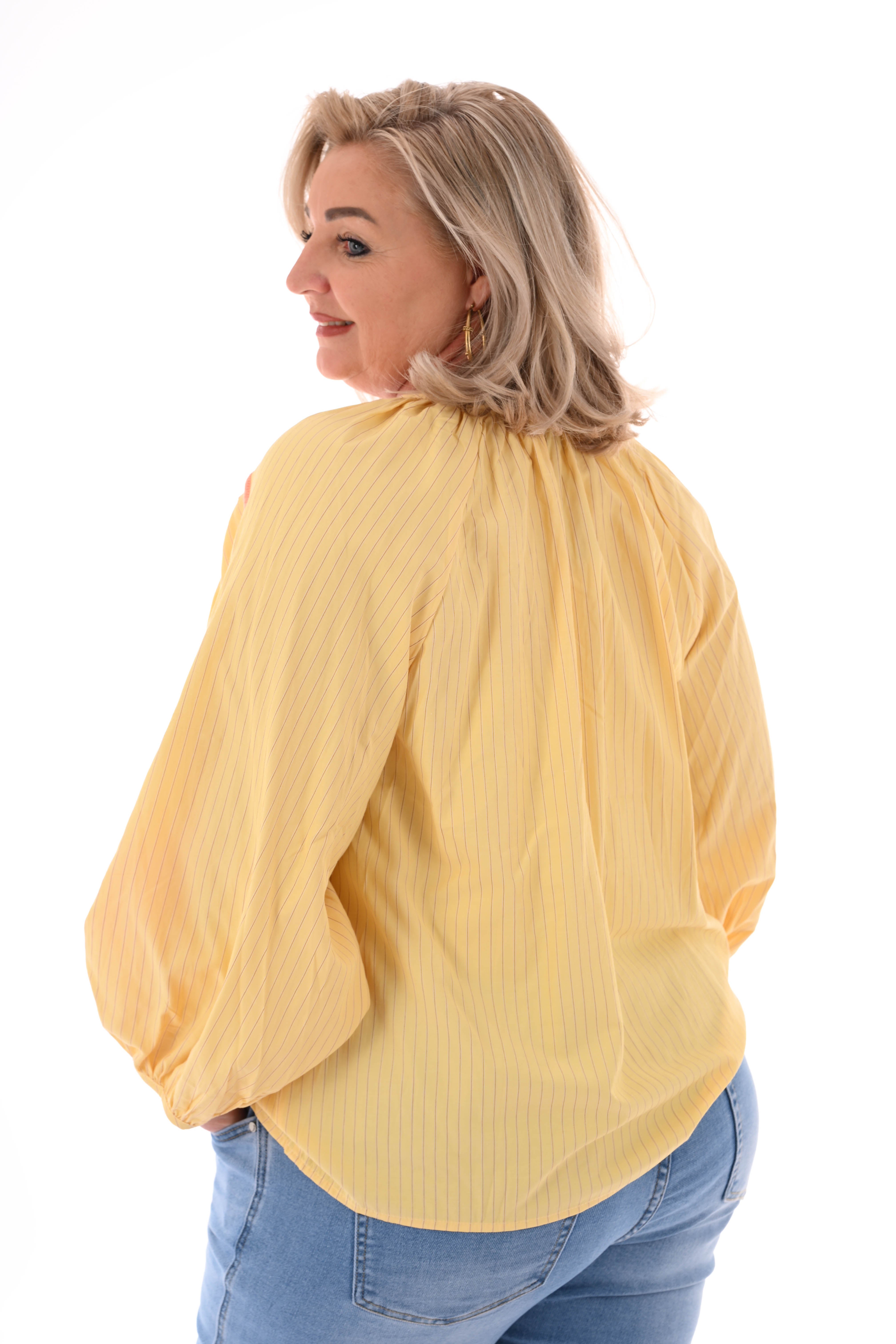 Top streepjes mouwdetails geel