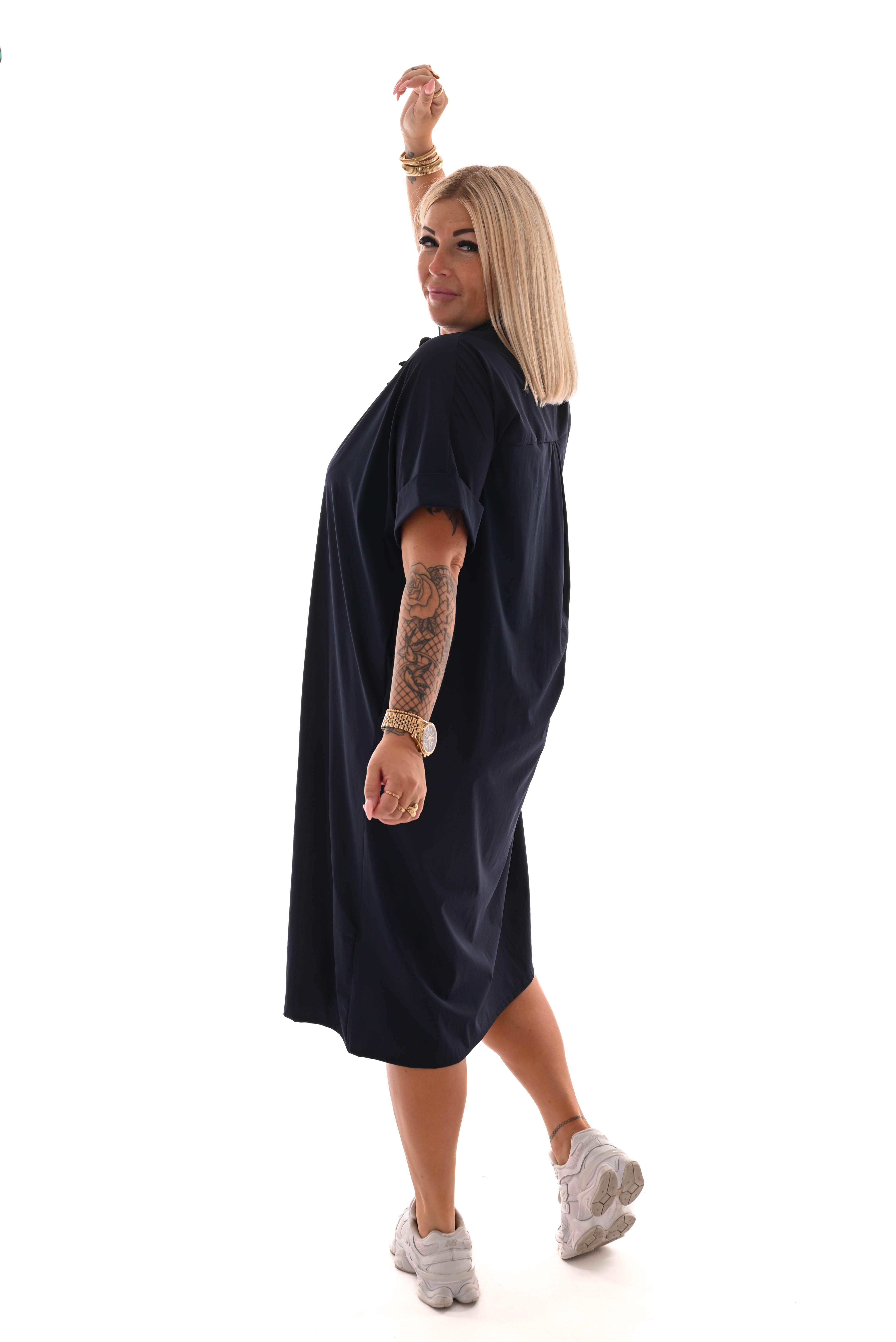 Lange blouse korte mouwen broche marineblauw