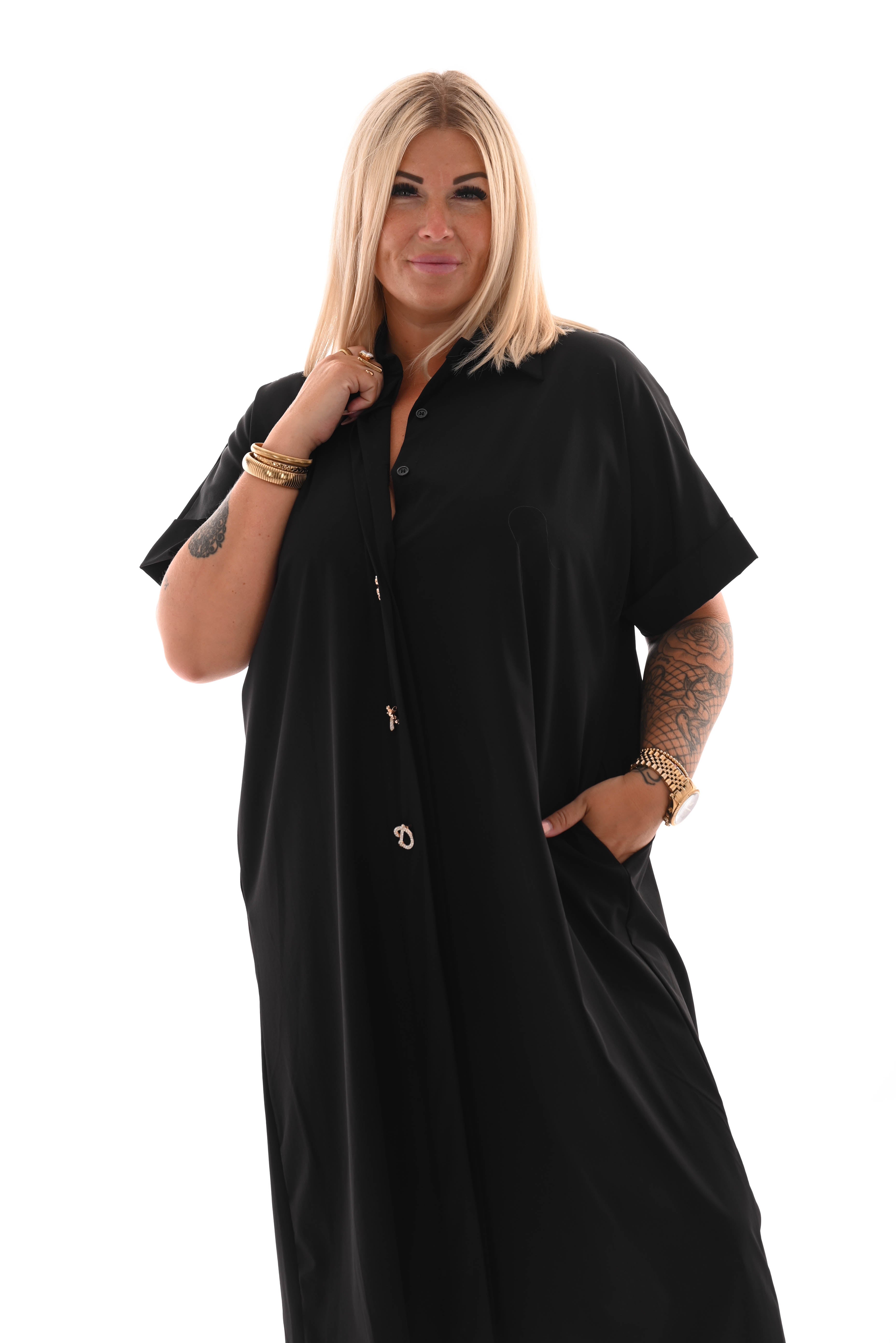 Lange blouse korte mouwen broche zwart