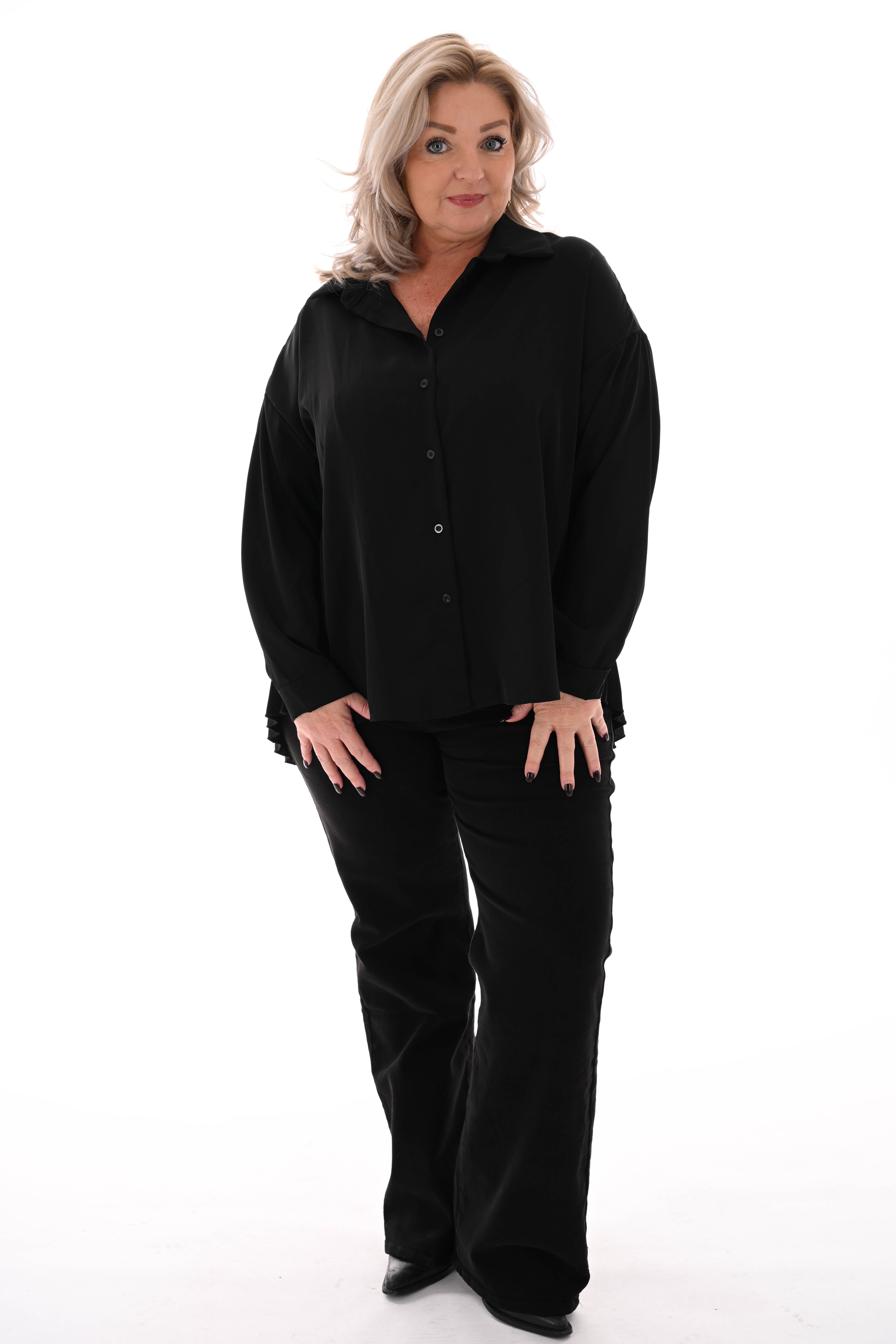 Doorknoop blouse uni plisse rug zwart