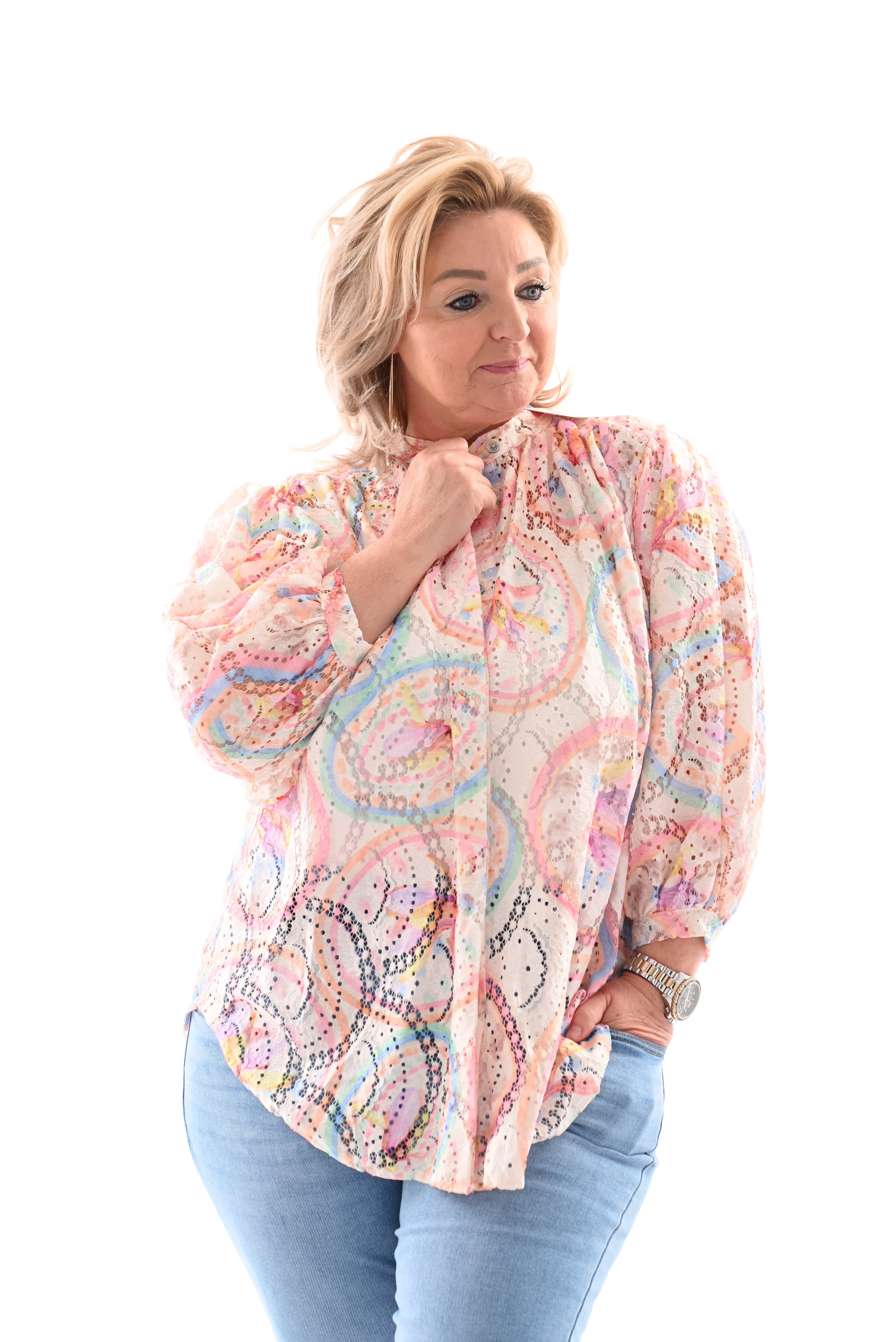 Blouse volante mouwen cirkels zalm